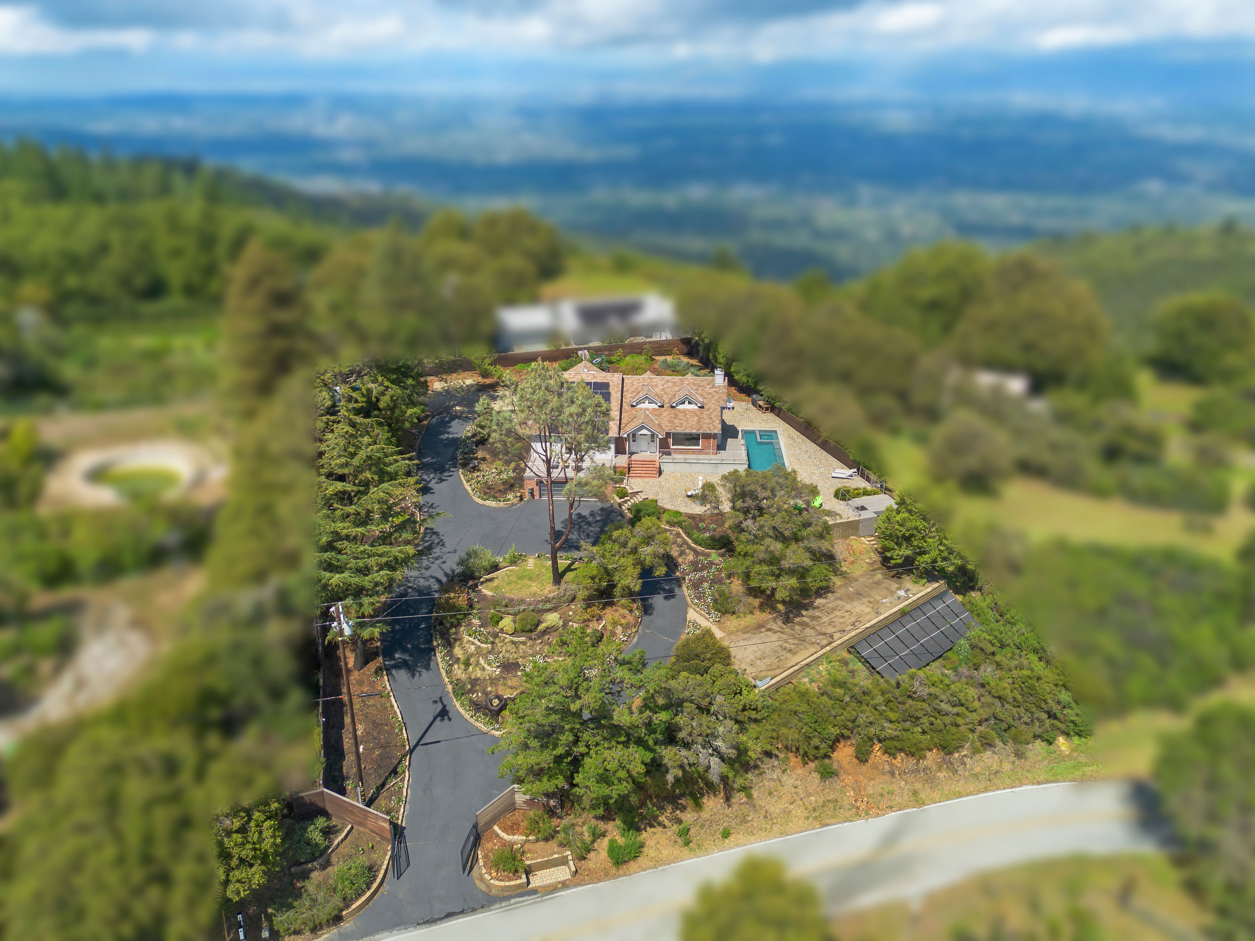  STUNNING, SERENE SARATOGA - 物件實景