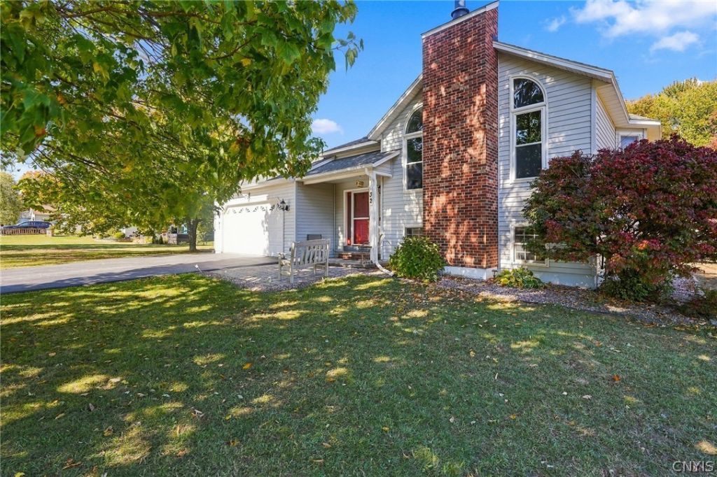 Phyllis Ln, Hastings, NY 13076