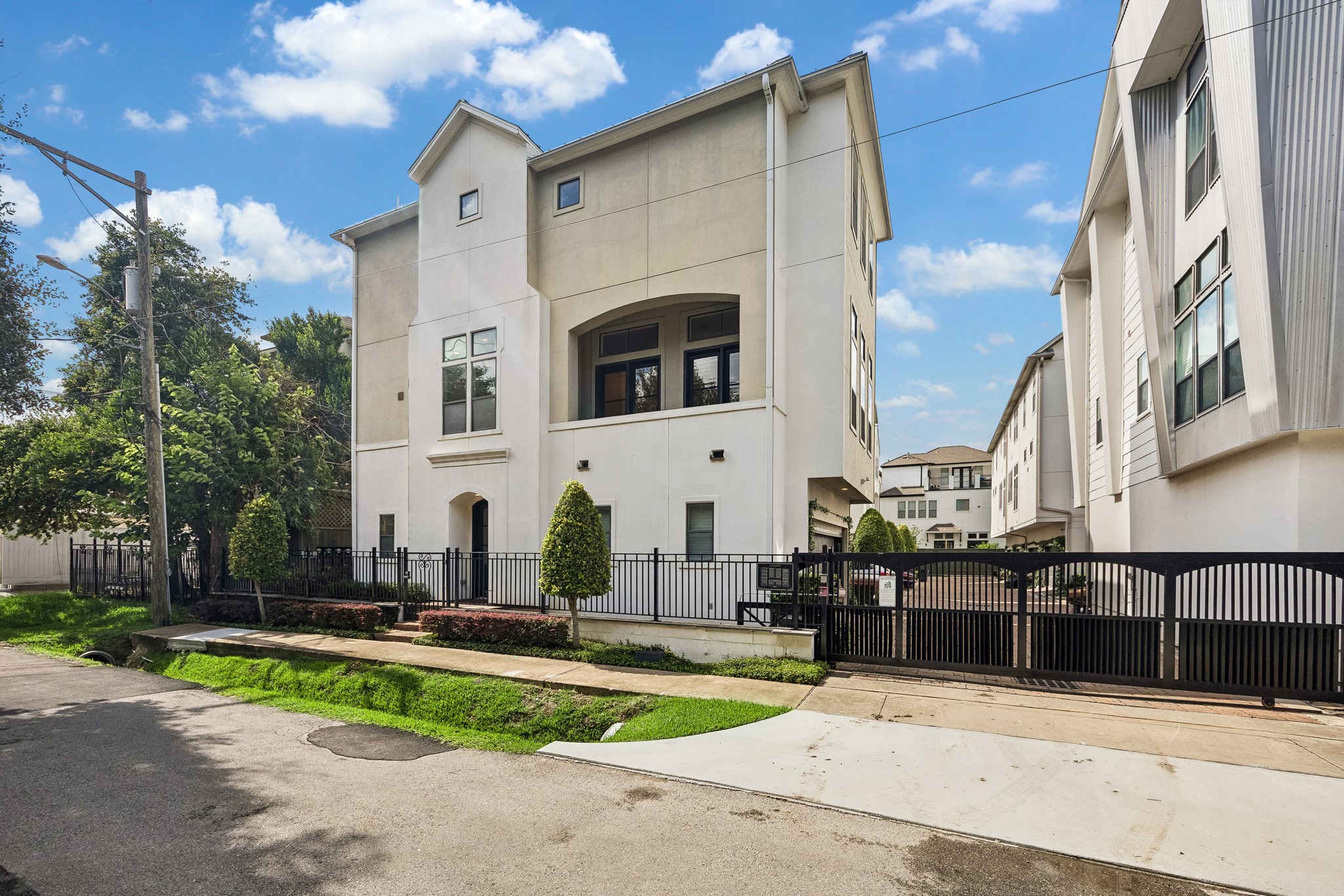  5718 Kansas Street D - 物件實景