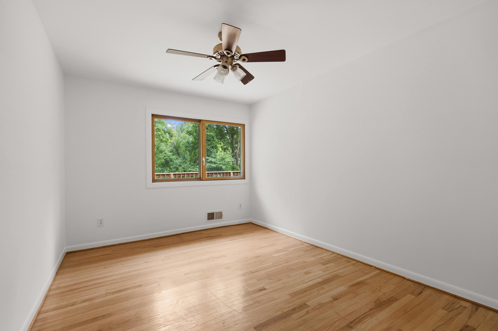  8719 Gateshead Road, Alexandria, VA, 22309 - 物件實景