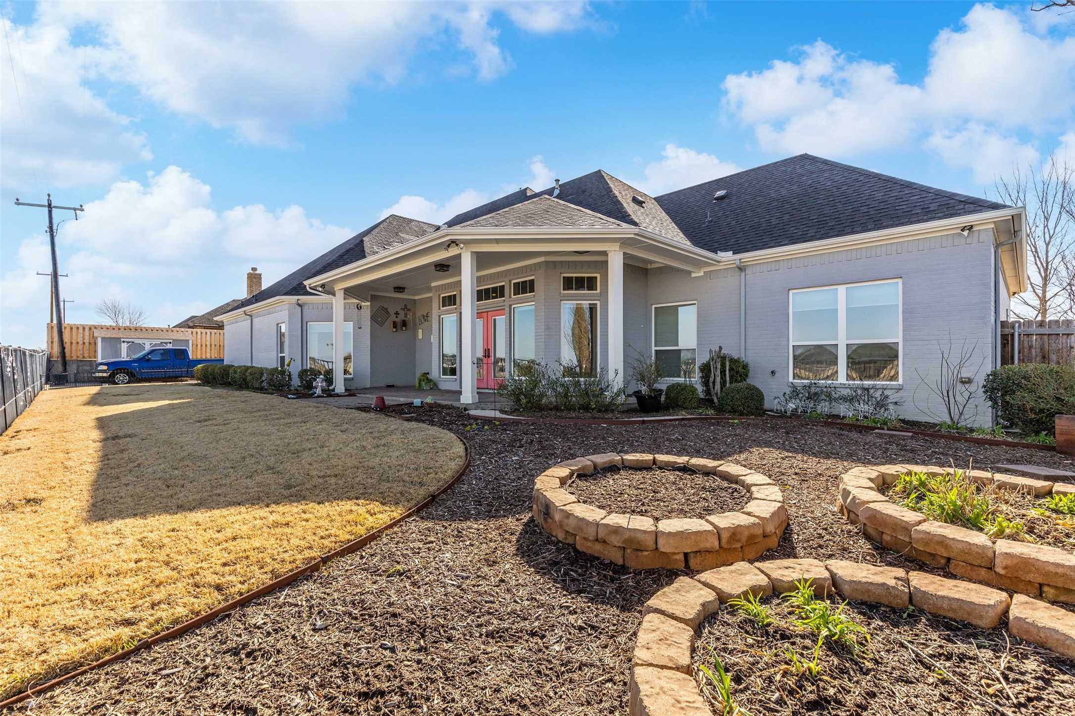Cleburne, Texas, 76033, United States, 4 Bedrooms Bedrooms, ,3 BathroomsBathrooms,Residential,For Sale,1940352