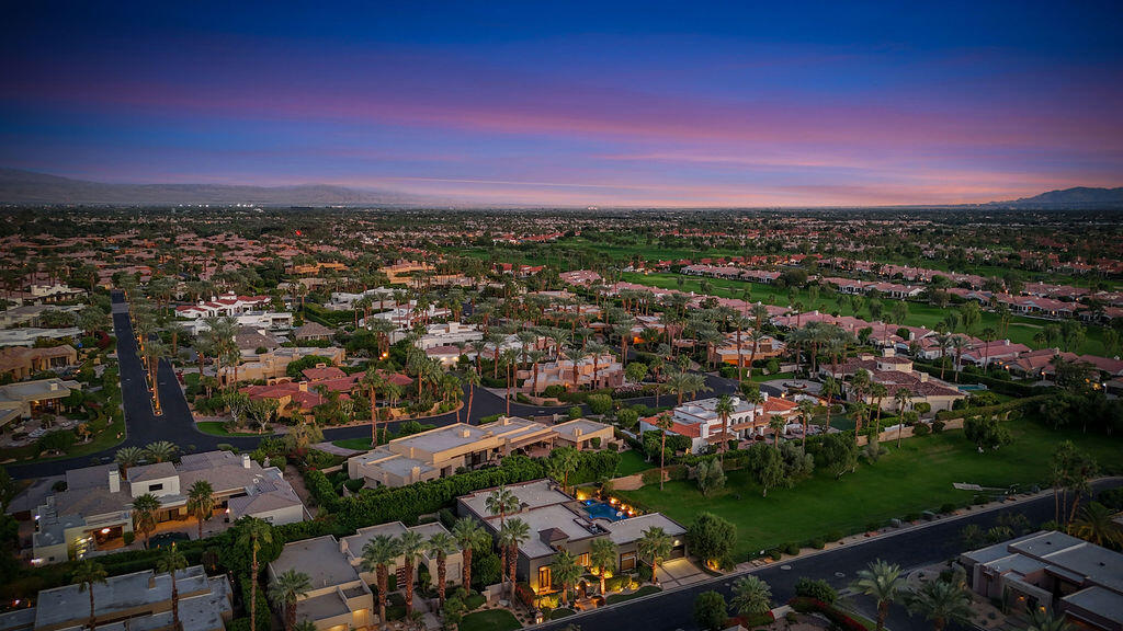 La Quinta, California, 92253, United States, 4 Bedrooms Bedrooms, ,2 BathroomsBathrooms,Residential,For Sale,1987635