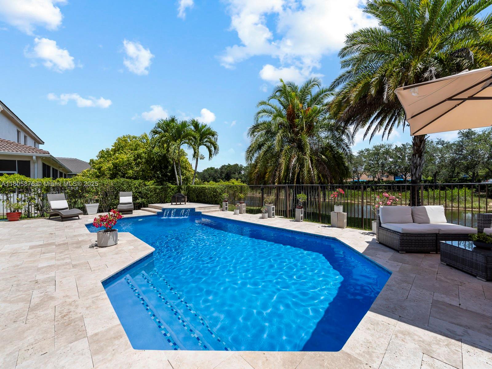 Weston, Florida, 33332, United States, 5 Bedrooms Bedrooms, ,5 BathroomsBathrooms,Residential,For Sale,1826480