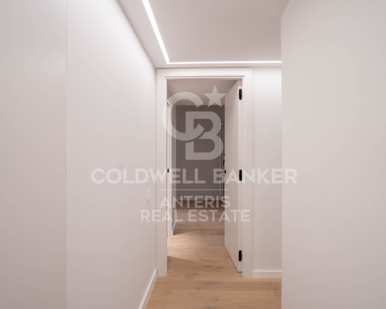 Barcelona, Barcelona, Ciutat Vella Barcelona, Barc, Barcelona, Catalonia, ES, 3 Bedrooms Bedrooms, ,3 BathroomsBathrooms,Residential,For Sale,Barcelona, Barcelona, Ciutat Vella Barcelona, Barc,1448558