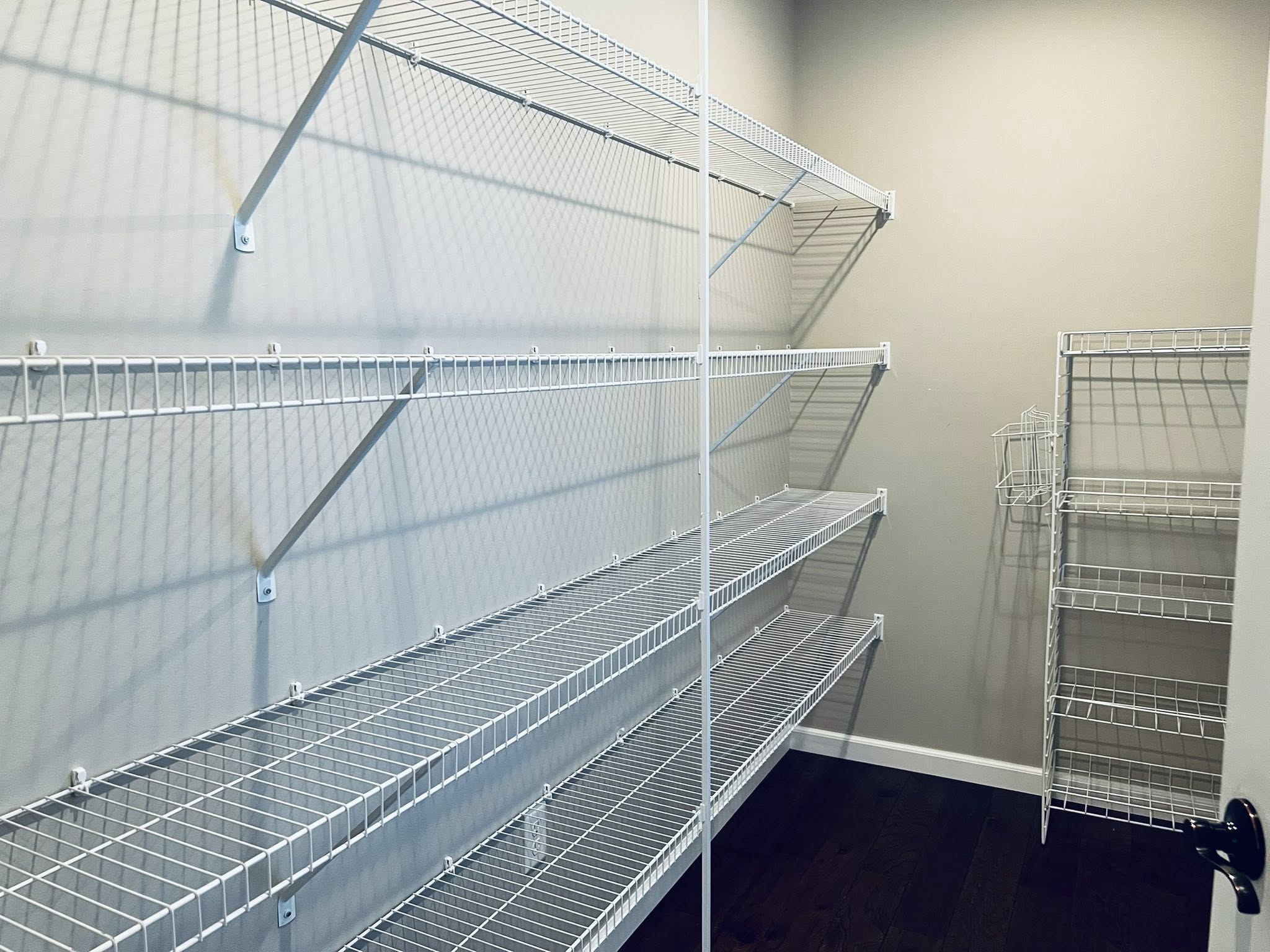 Hannibal, Missouri, 6341, United States, 4 Bedrooms Bedrooms, ,4 BathroomsBathrooms,Residential,For Sale,2005441