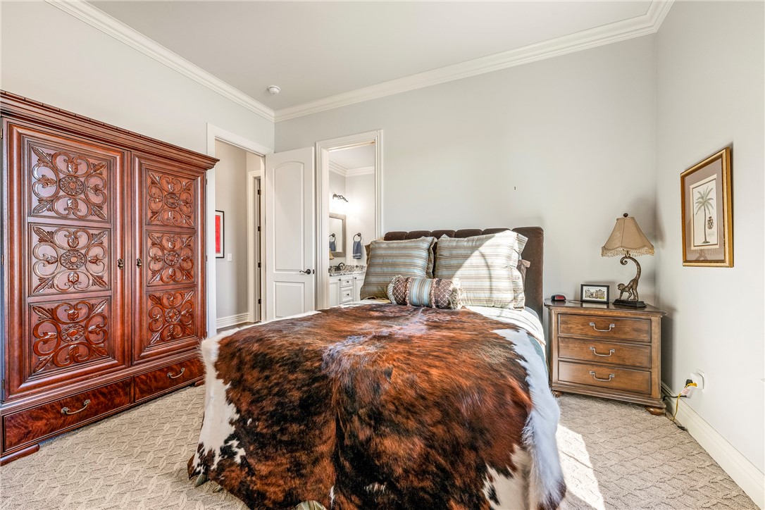 Rogers, Arkansas, 72756, United States, 4 Bedrooms Bedrooms, ,6 BathroomsBathrooms,Residential,For Sale,1987603