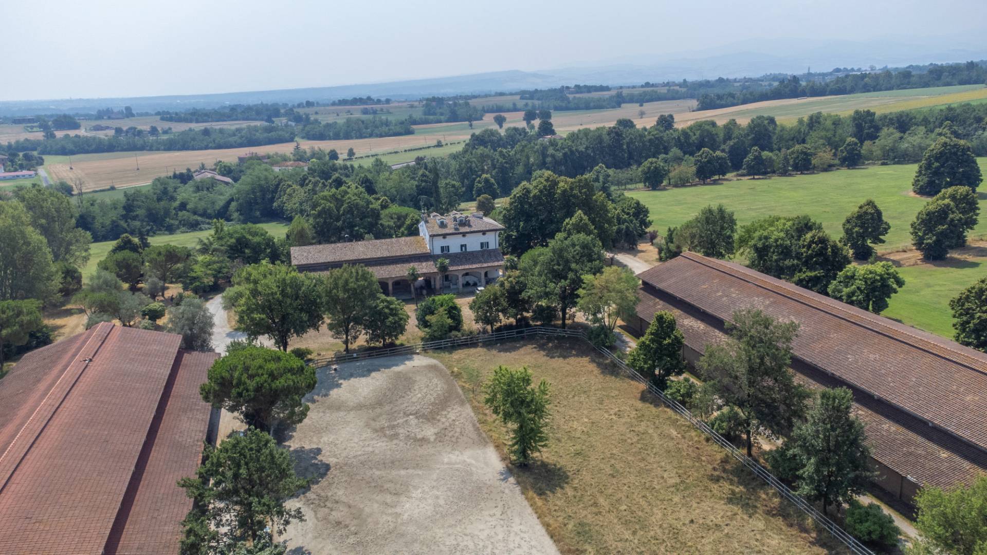 Noceto, Parma, 43015, IT, 13 Bedrooms Bedrooms, ,5 BathroomsBathrooms,Residential,For Sale,1898913