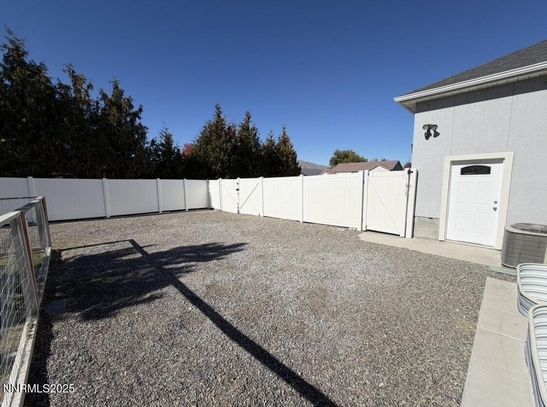 Winnemucca, Nevada, 89445, United States, 5 Bedrooms Bedrooms, ,3 BathroomsBathrooms,Residential,For Sale,1983317