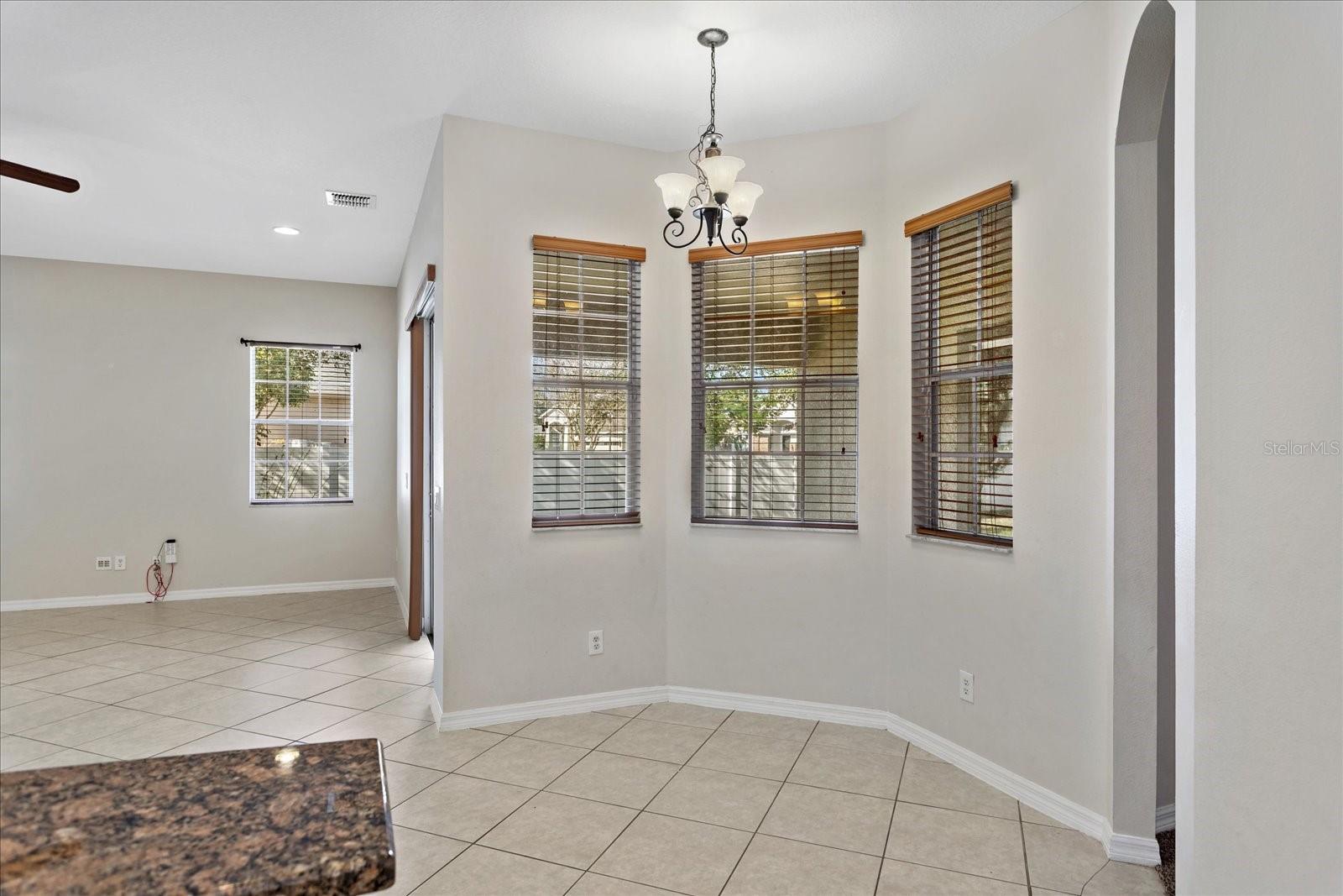 ORLANDO, Florida, 32829, United States, 4 Bedrooms Bedrooms, ,2 BathroomsBathrooms,Residential,For Sale,2001201