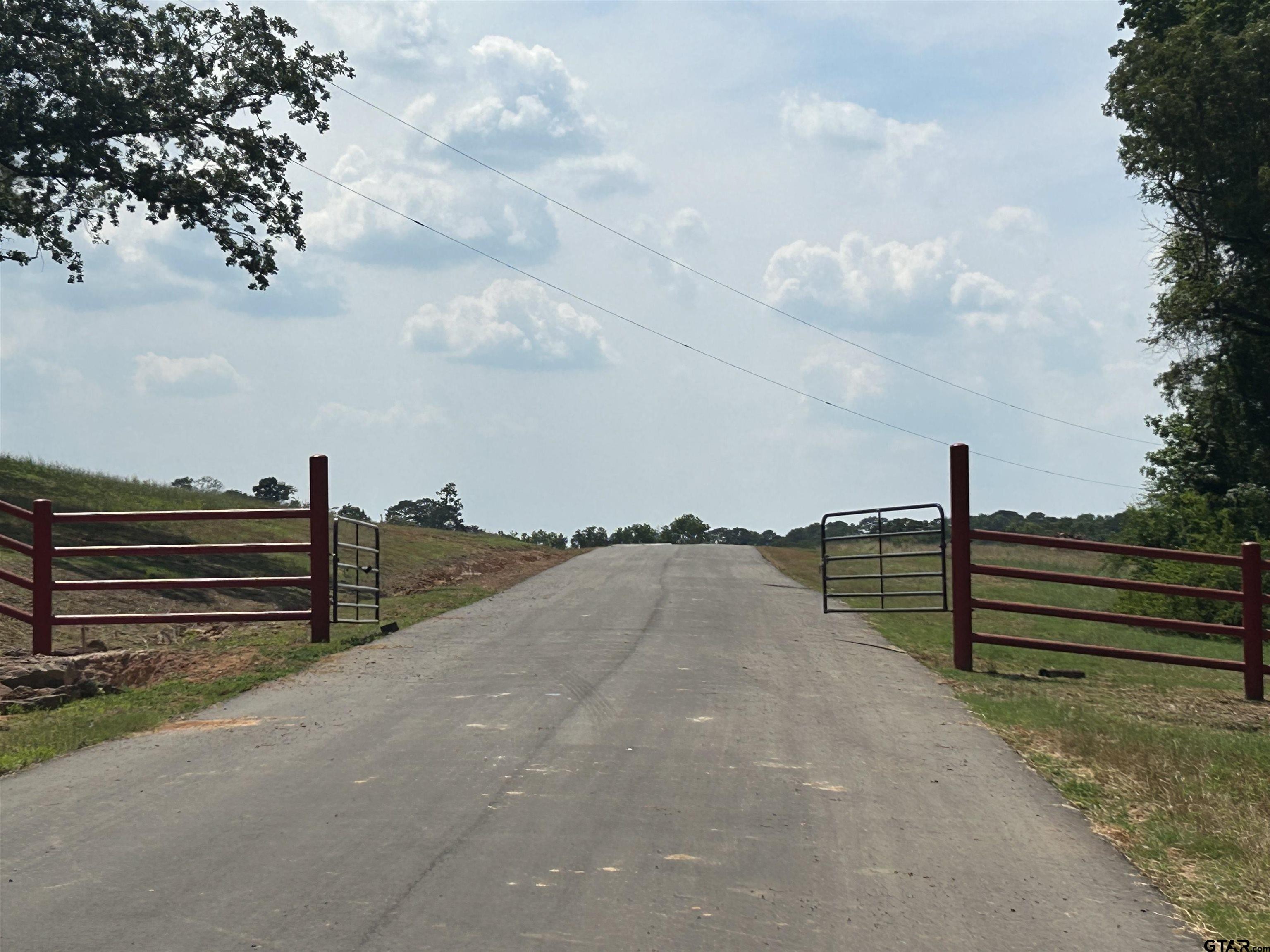 1666 CR 2332, Pittsburg, Texas, 75686, United States, ,Residential,For Sale,1666 CR 2332,1411949