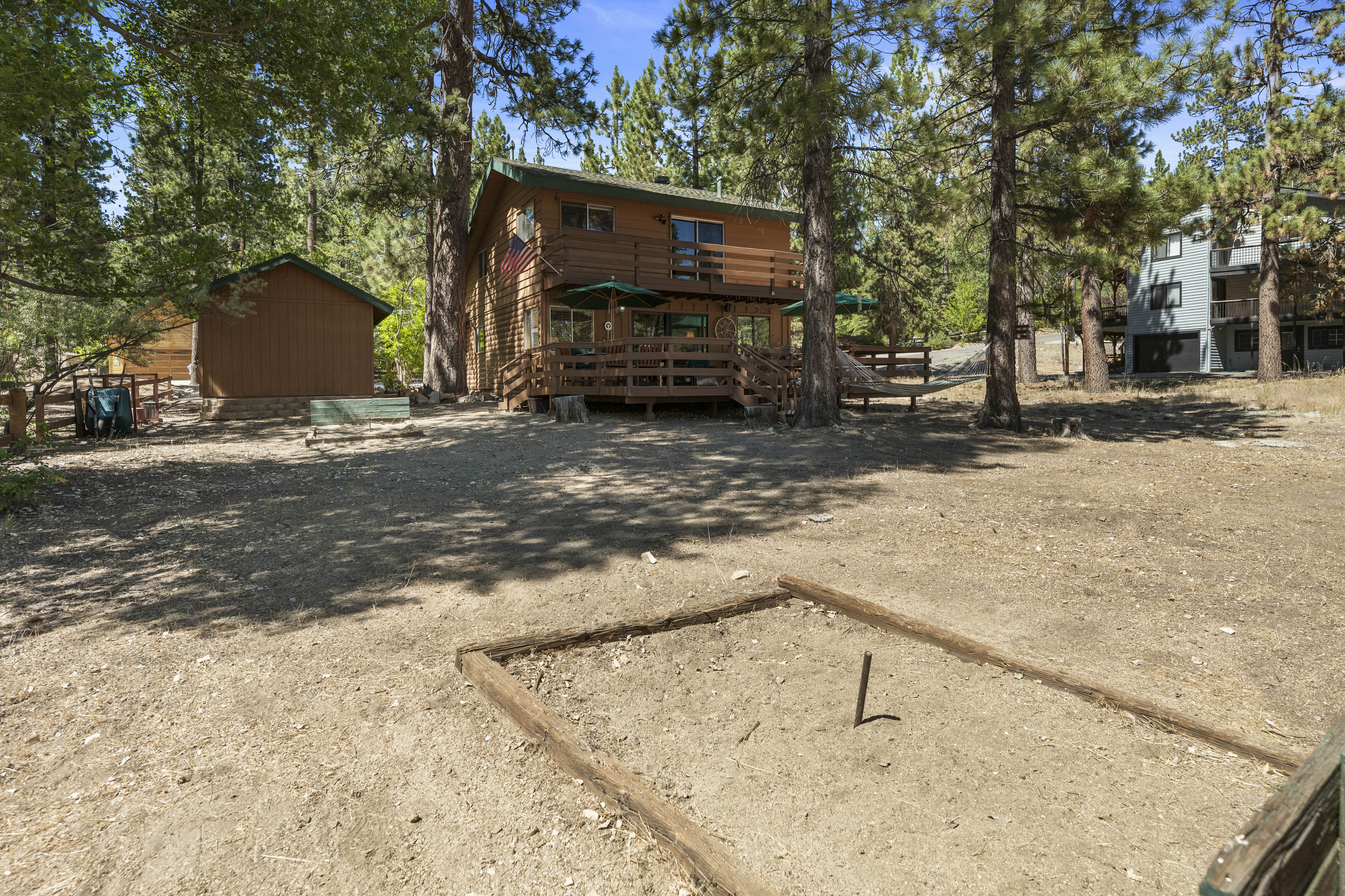  39625 Flicker Road, Fawnskin, CA 92333 - 物件實景