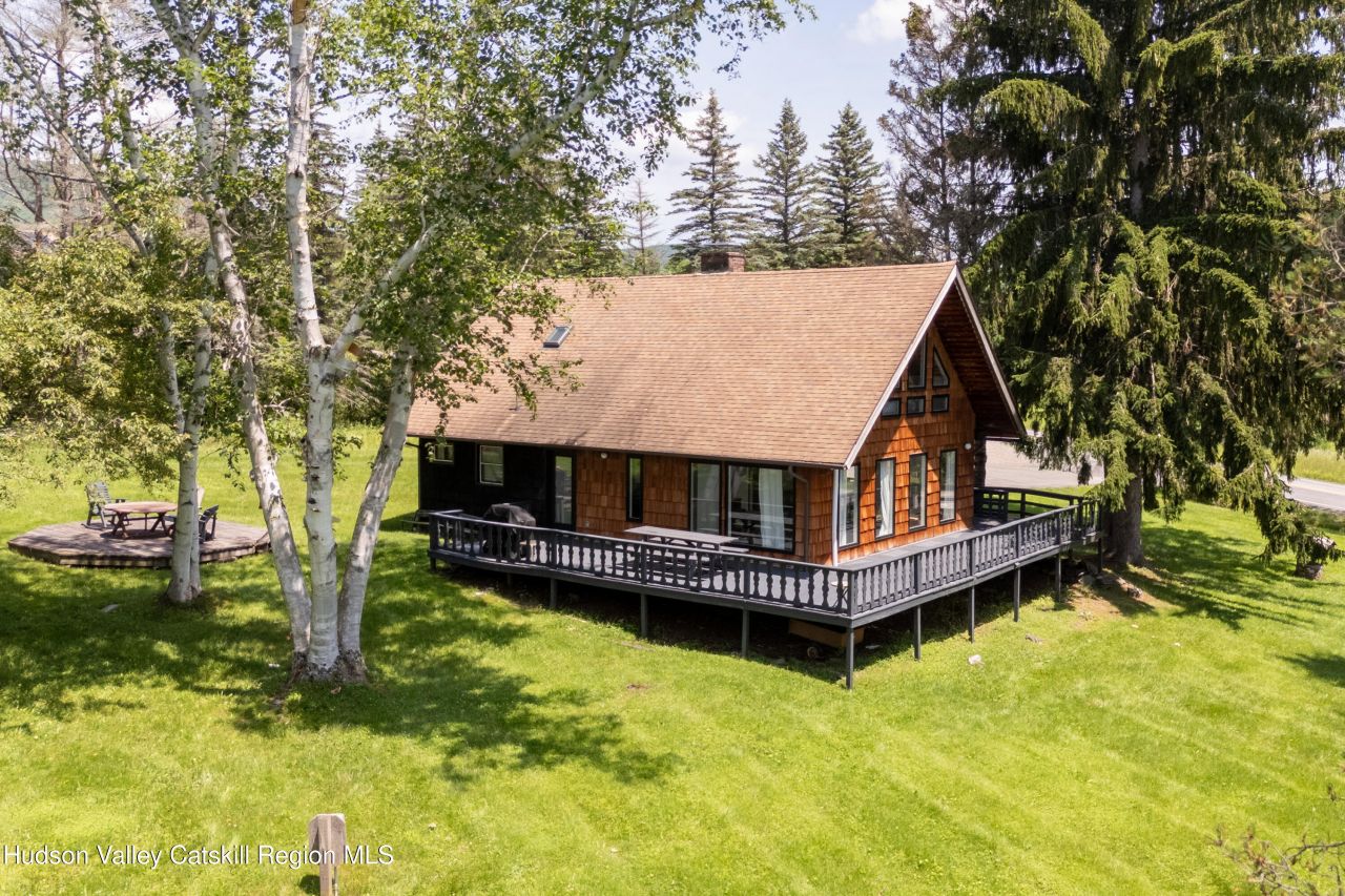 Denver, New York, 12421, United States, 4 Bedrooms Bedrooms, ,2 BathroomsBathrooms,Residential,For Sale,1890503