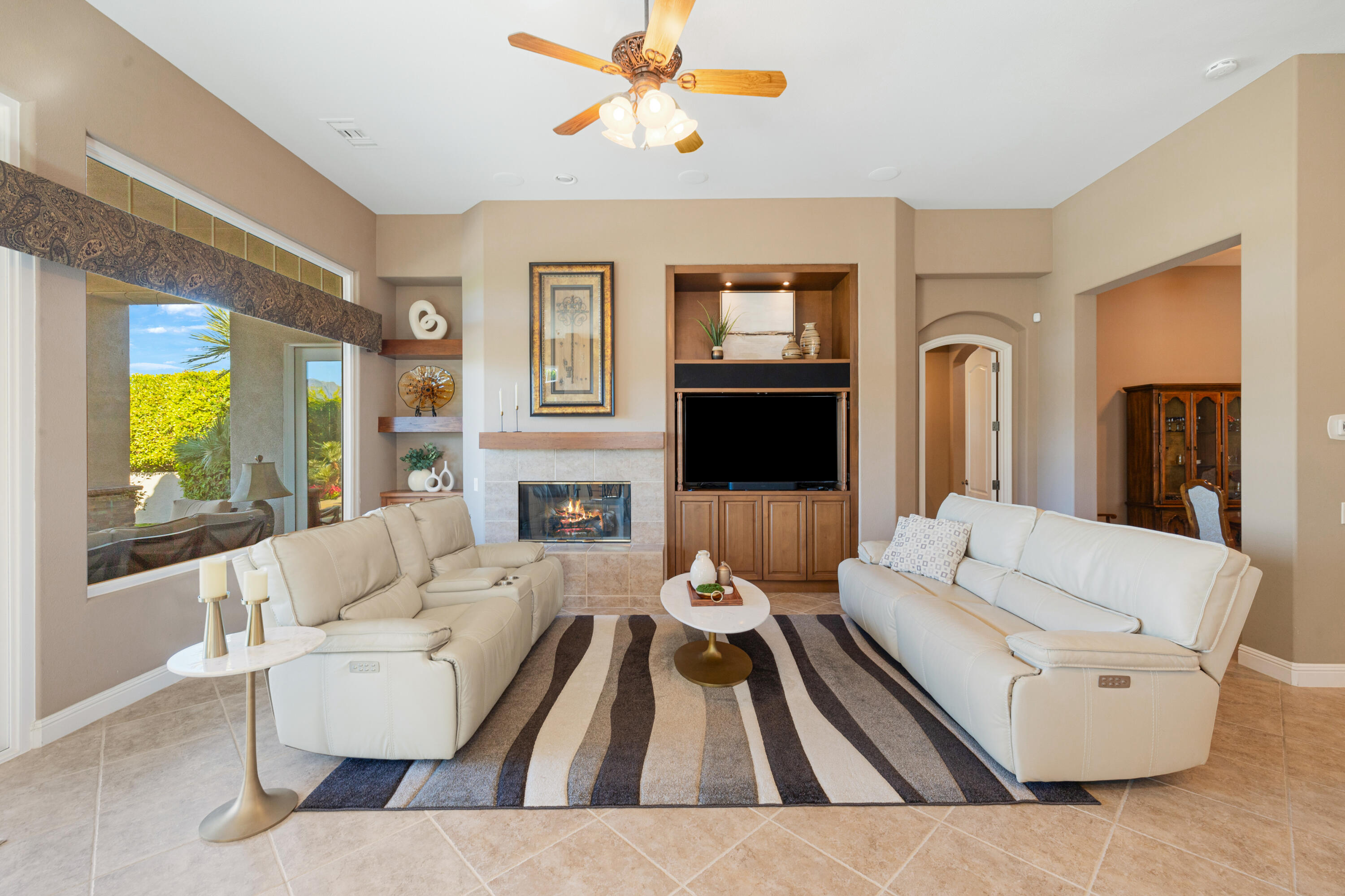 La Quinta, California, 92253, United States, 3 Bedrooms Bedrooms, ,4 BathroomsBathrooms,Residential,For Sale,2002197