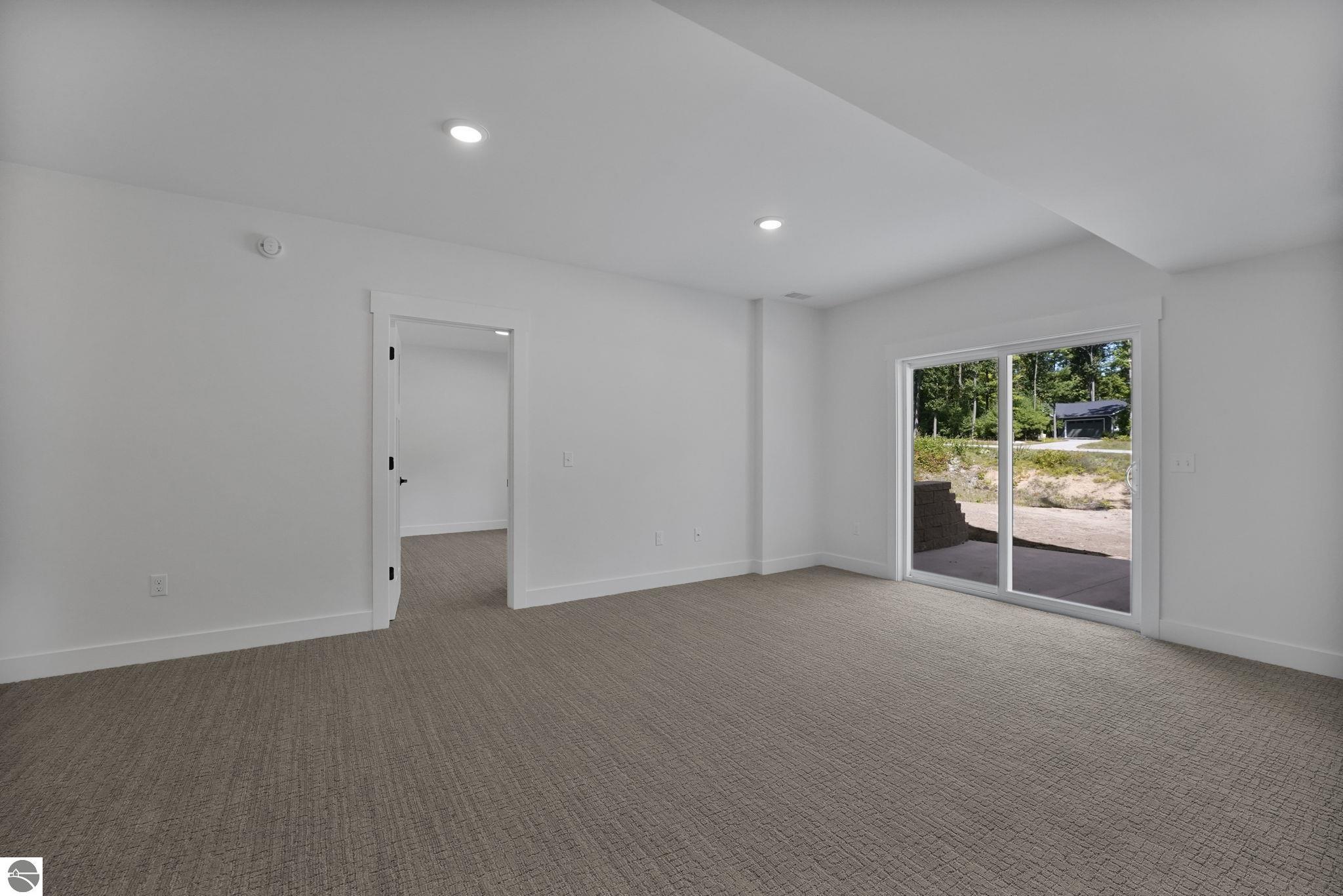 Traverse City, Michigan, 49684, United States, 3 Bedrooms Bedrooms, ,2 BathroomsBathrooms,Residential,For Sale,2011306