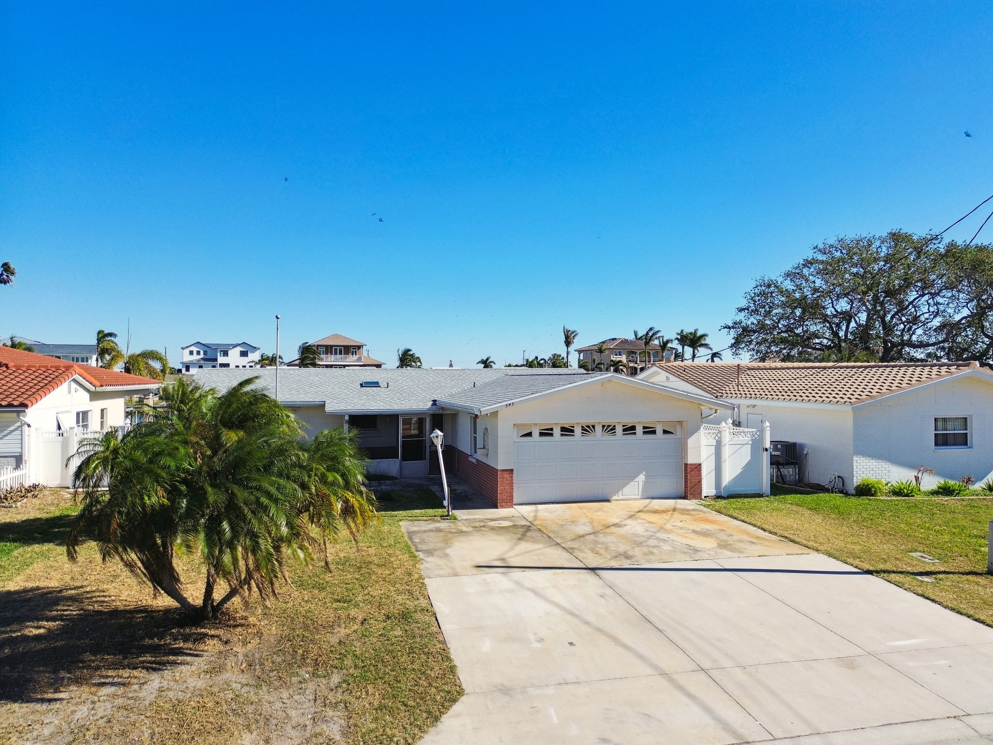 Madeira Beach, Florida, 33708, United States, 3 Bedrooms Bedrooms, ,2 BathroomsBathrooms,Residential,For Sale,1943278