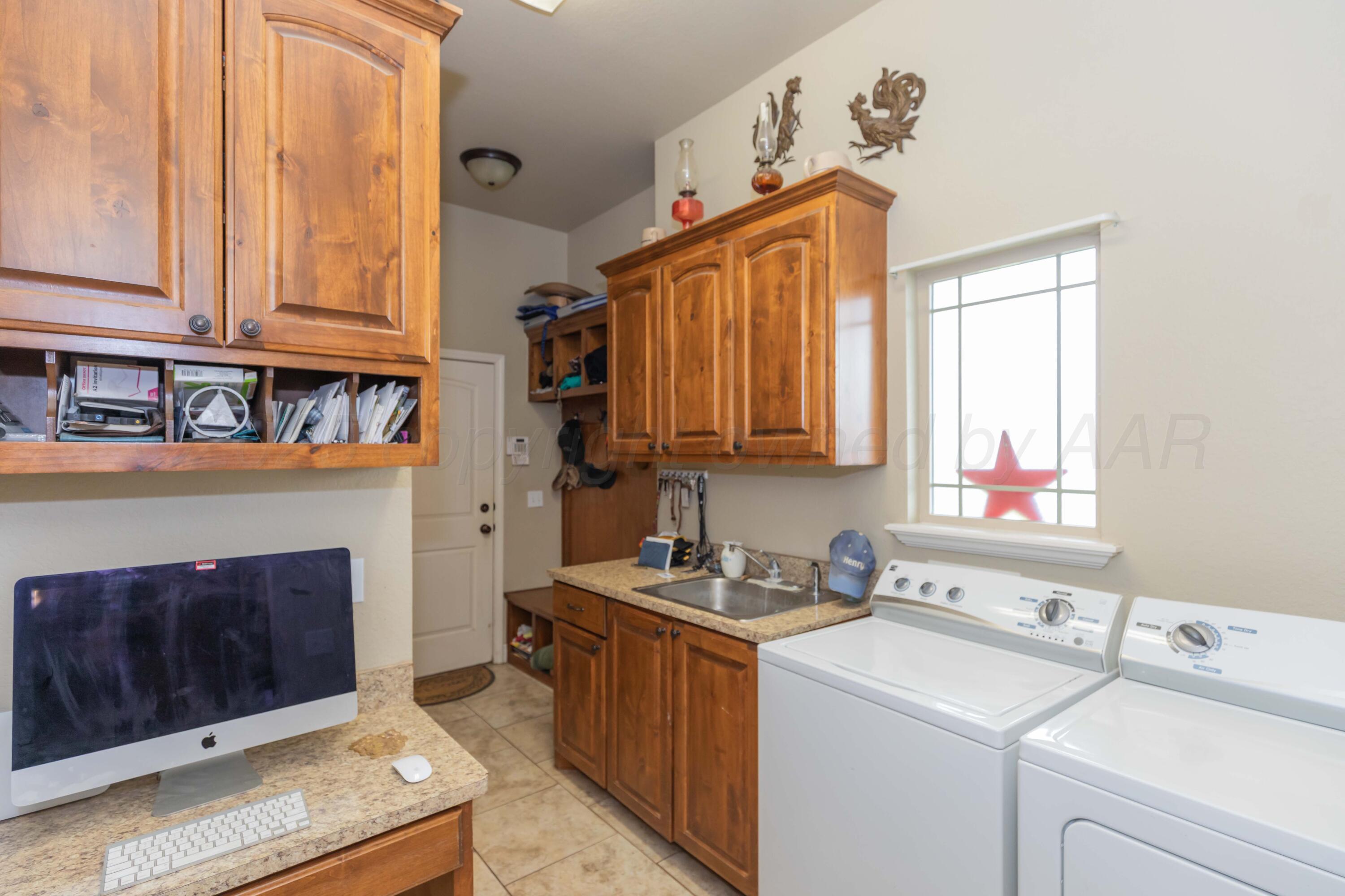 Amarillo, Texas, 79119, United States, 3 Bedrooms Bedrooms, ,2 BathroomsBathrooms,Residential,For Sale,1876381