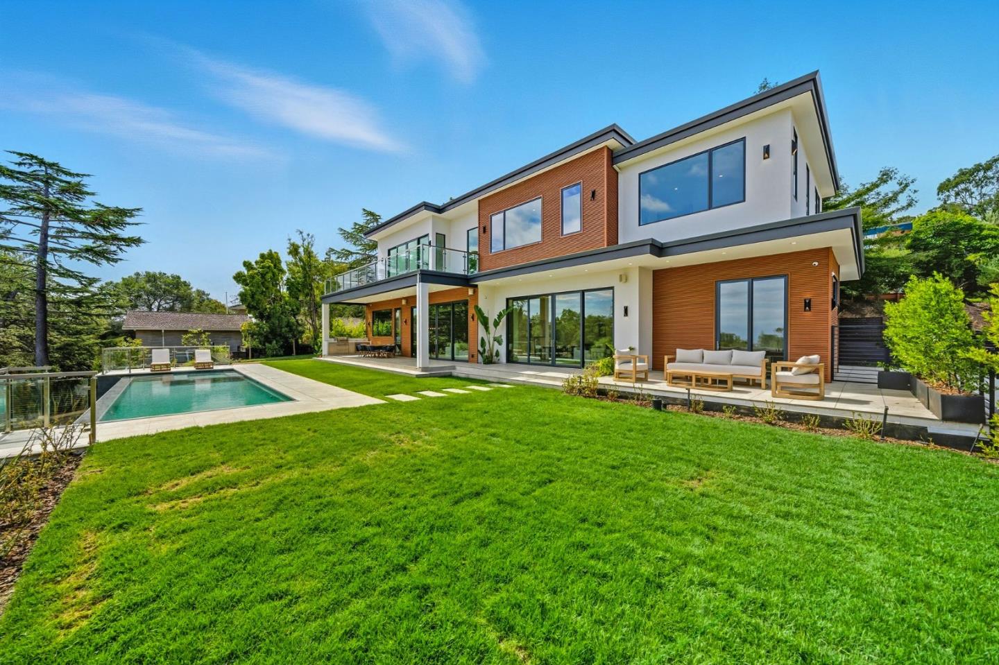 Hillsborough, California, 94010, United States, 8 Bedrooms Bedrooms, ,10 BathroomsBathrooms,Residential,For Sale,1949647