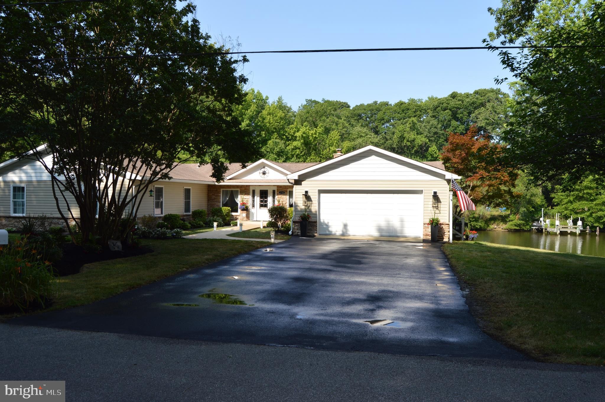 PASADENA, Maryland, 21122, United States, 4 Bedrooms Bedrooms, ,4 BathroomsBathrooms,Residential,For Sale,1979207