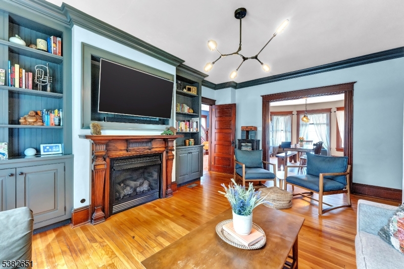 Califon Boro, New Jersey, 07830, United States, 3 Bedrooms Bedrooms, ,2 BathroomsBathrooms,Residential,For Sale,1958748