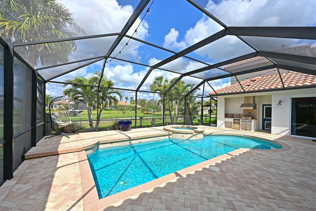 Bradenton, Florida, 34212, United States, 4 Bedrooms Bedrooms, ,3 BathroomsBathrooms,Residential,For Sale,1848553