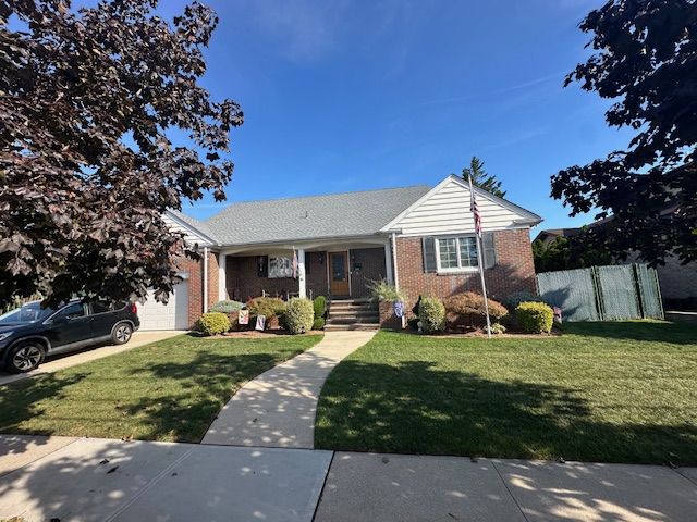 Secaucus, New Jersey, 07094, United States, 4 Bedrooms Bedrooms, ,3 BathroomsBathrooms,Residential,For Sale,1974873