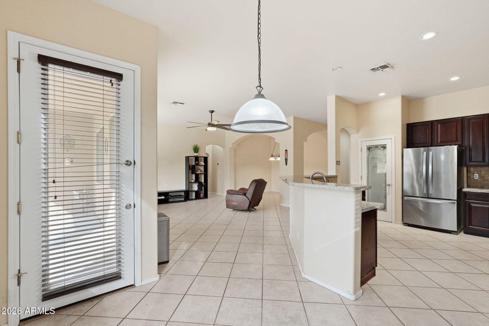 Chandler, Arizona, 85249, United States, 3 Bedrooms Bedrooms, ,2 BathroomsBathrooms,Residential,For Sale,2014017