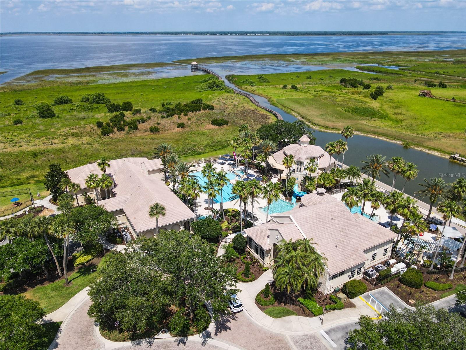 KISSIMMEE, Florida, 34746, United States, 4 Bedrooms Bedrooms, ,4 BathroomsBathrooms,Residential,For Sale,1976341