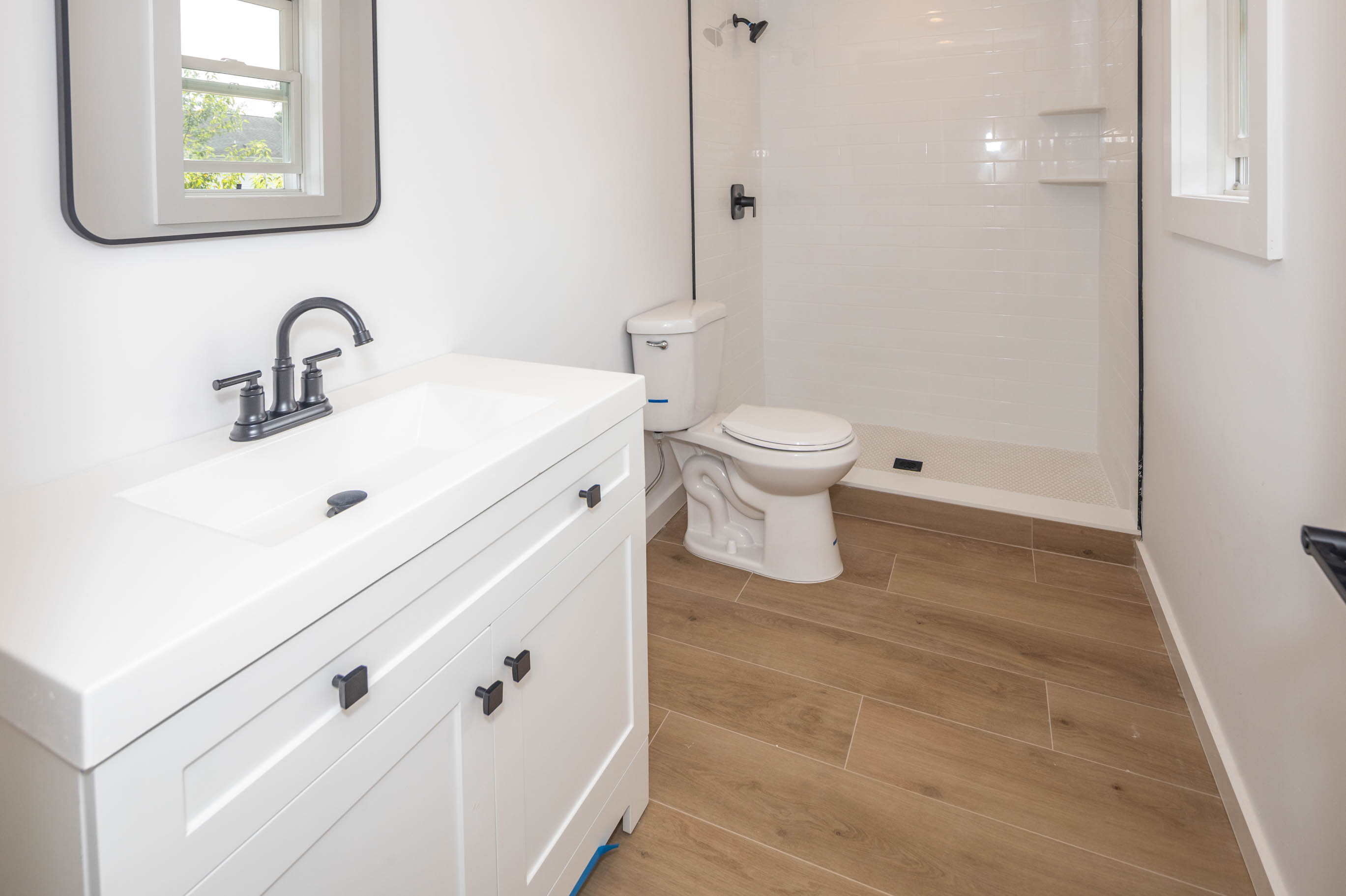 Edison, New Jersey, 08817, United States, 5 Bedrooms Bedrooms, ,4 BathroomsBathrooms,Residential,For Sale,1943601