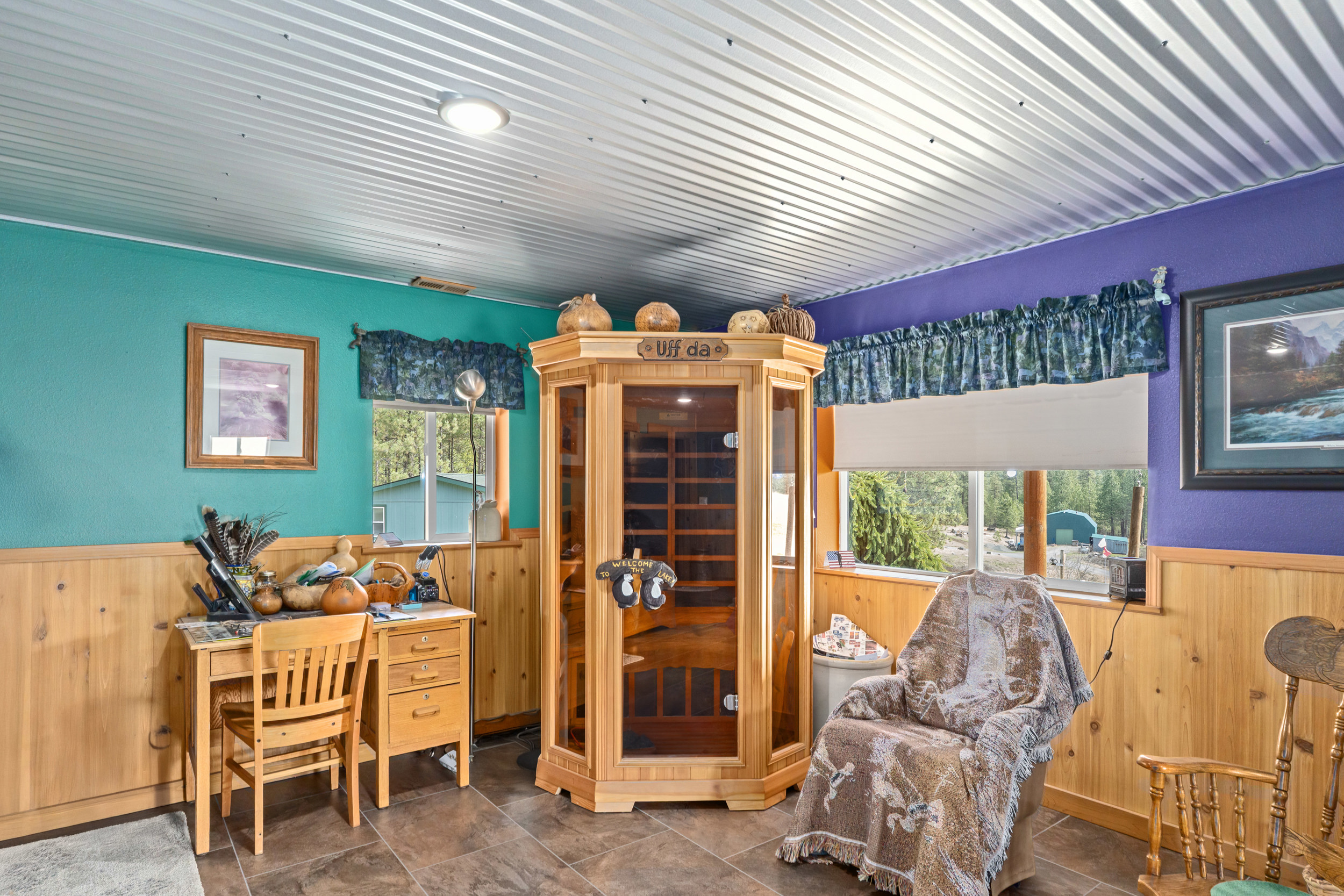 Colville, Washington, 99114, United States, 2 Bedrooms Bedrooms, ,3 BathroomsBathrooms,Residential,For Sale,1763209