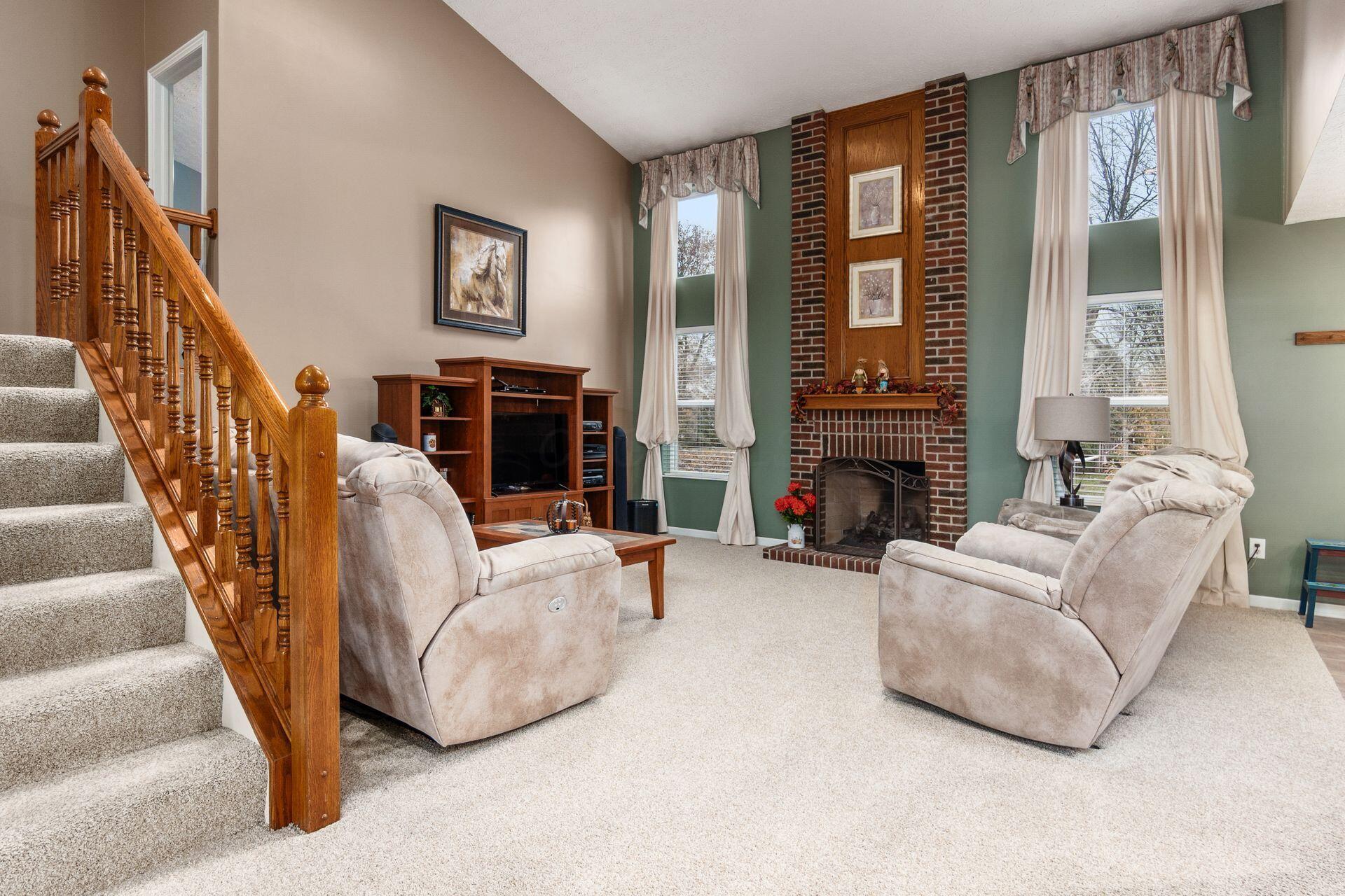 Dublin, Ohio, 43016, United States, 4 Bedrooms Bedrooms, ,4 BathroomsBathrooms,Residential,For Sale,1996840