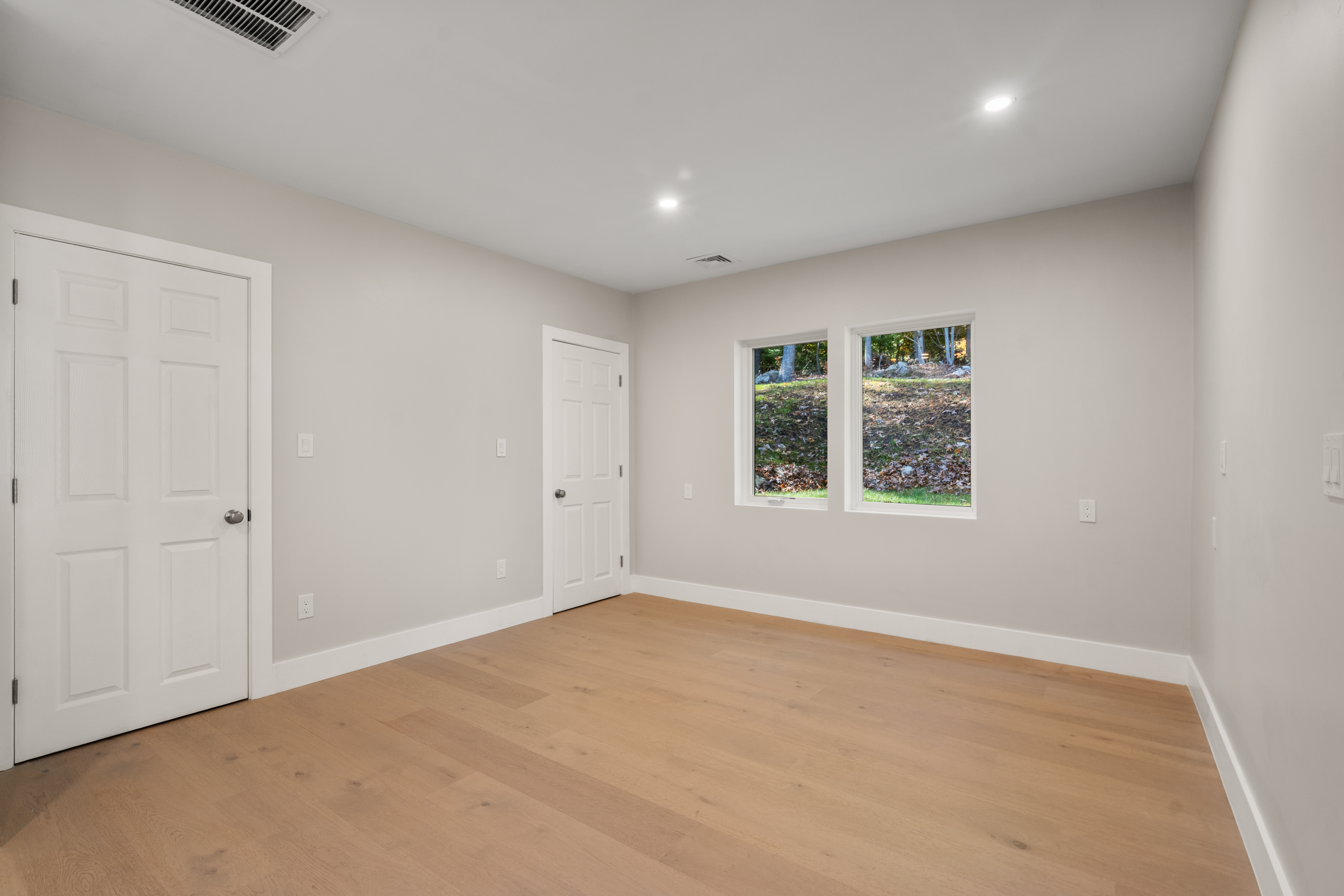  8 Irene Road, Bedford, MA, 01730 - 物件實景