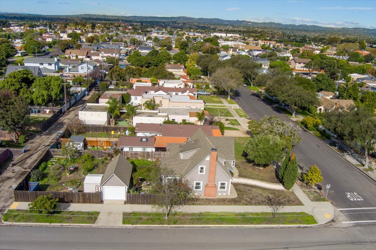Lompoc, California, 93436, United States, 4 Bedrooms Bedrooms, ,1 BathroomBathrooms,Residential,For Sale,2002013