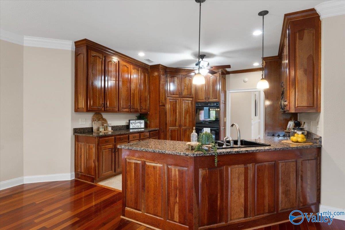 Hazel Green, Alabama, 35750, United States, 5 Bedrooms Bedrooms, ,4 BathroomsBathrooms,Residential,For Sale,1846923
