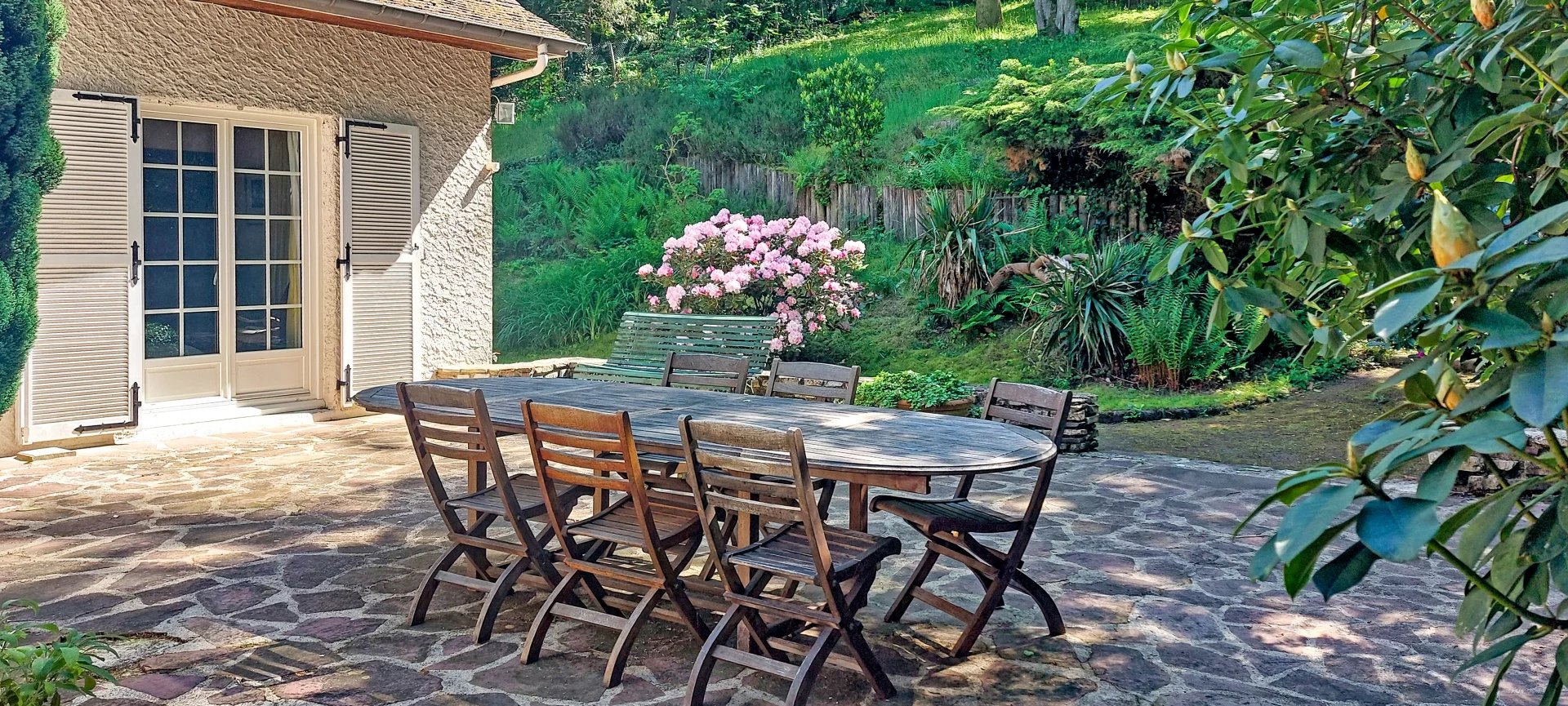 Jouy-en-Josas, Île-de-France, 78350, FR, 5 Bedrooms Bedrooms, ,4 BathroomsBathrooms,Residential,For Sale,1687138