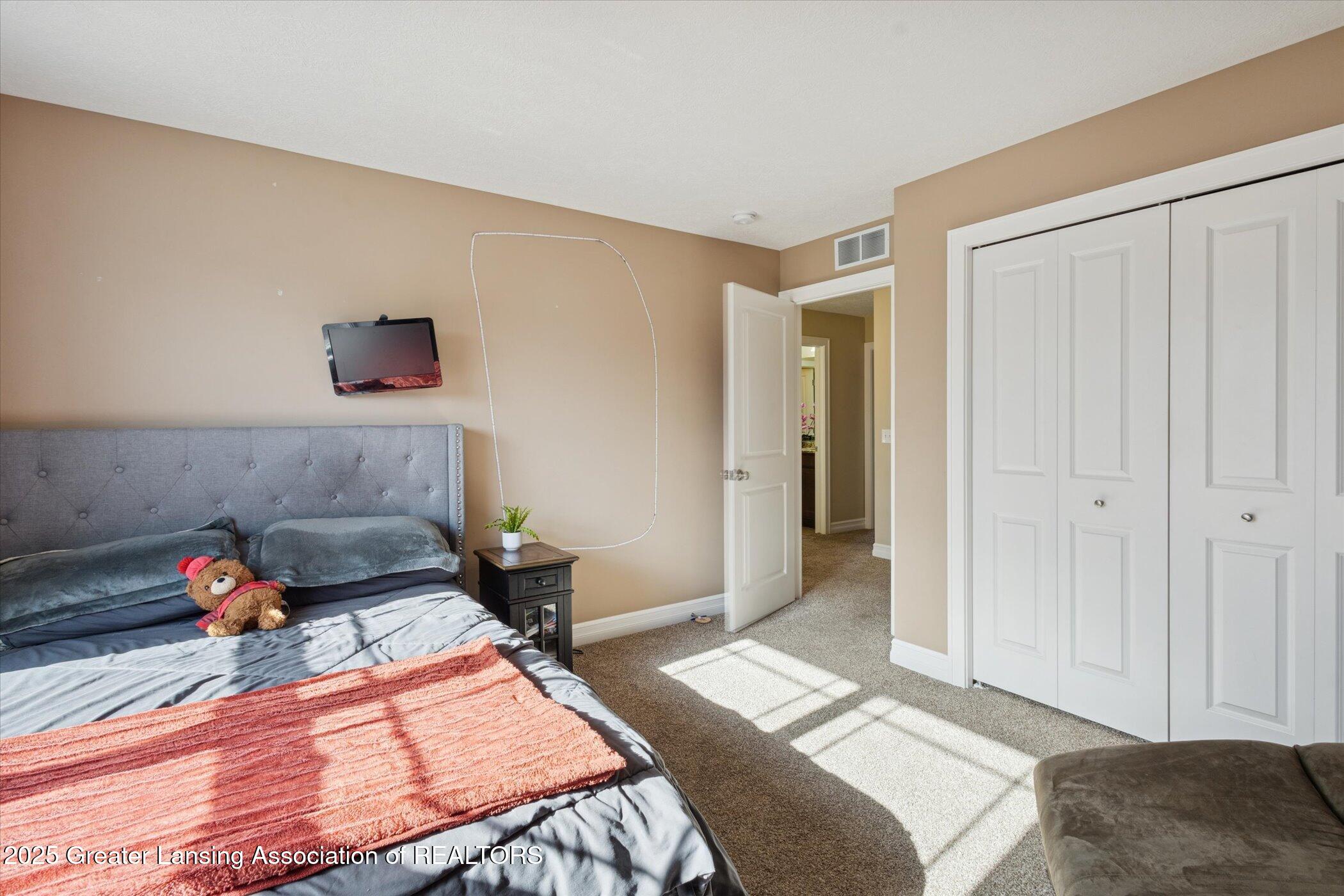 Okemos, Michigan, 48864, United States, 4 Bedrooms Bedrooms, ,4 BathroomsBathrooms,Residential,For Sale,1992112