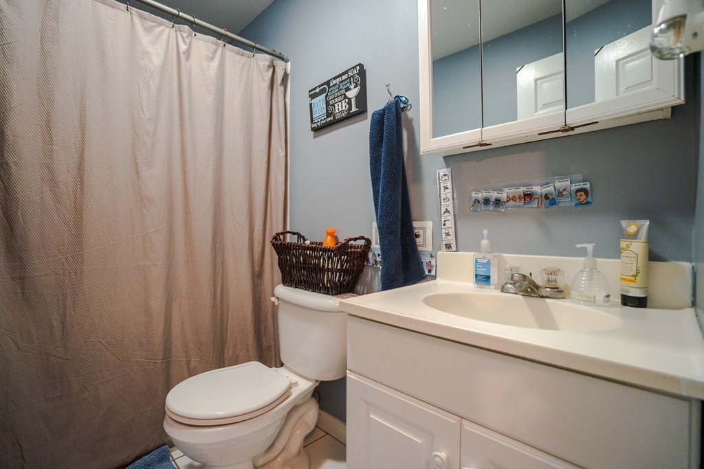 279 Chelsea St Street, Boston, Massachusetts, 02128, United States, 9 Bedrooms Bedrooms, ,3 BathroomsBathrooms,Residential,For Sale,279 Chelsea St Street,1009845