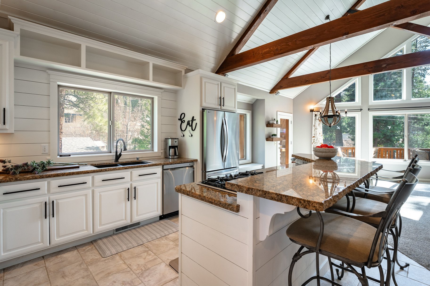  Custom Home in Prosser Lakeview with Lake and Forest Access - 物件實景