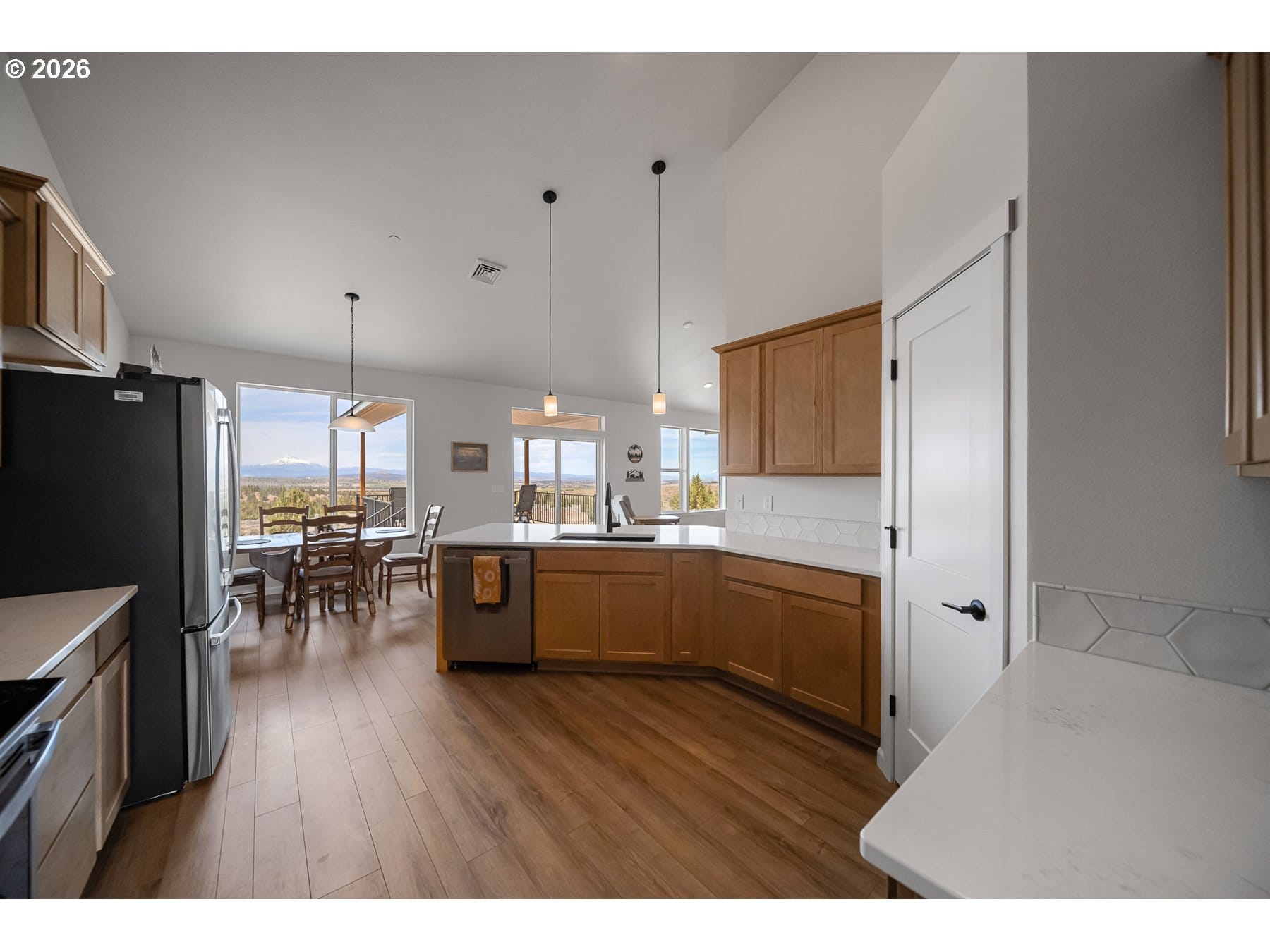  5101 SE DIXON DR Madras, OR 97741 - 物件實景