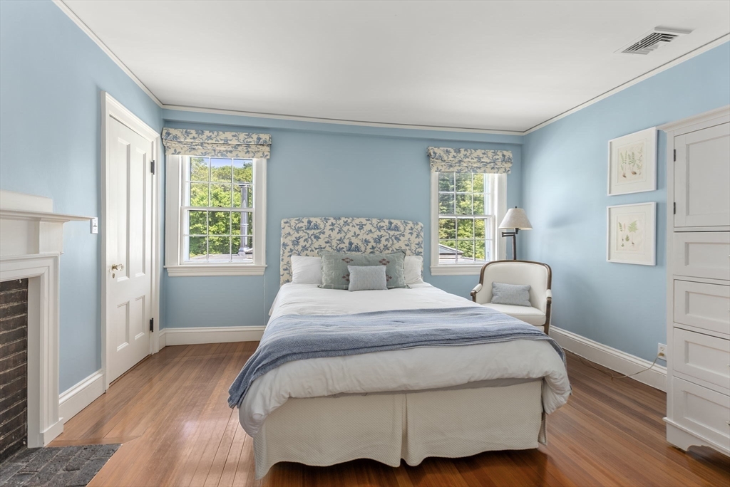 Sudbury, Massachusetts, 01776, United States, 6 Bedrooms Bedrooms, ,6 BathroomsBathrooms,Residential,For Sale,1804131