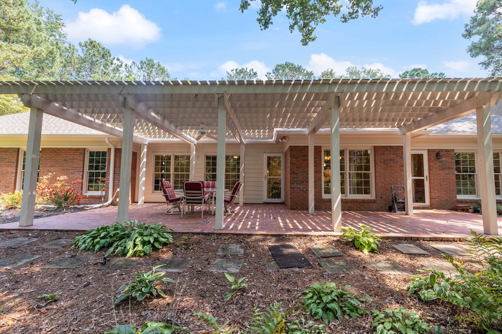 Columbus, Georgia, 31904, United States, 4 Bedrooms Bedrooms, ,4 BathroomsBathrooms,Residential,For Sale,1940420