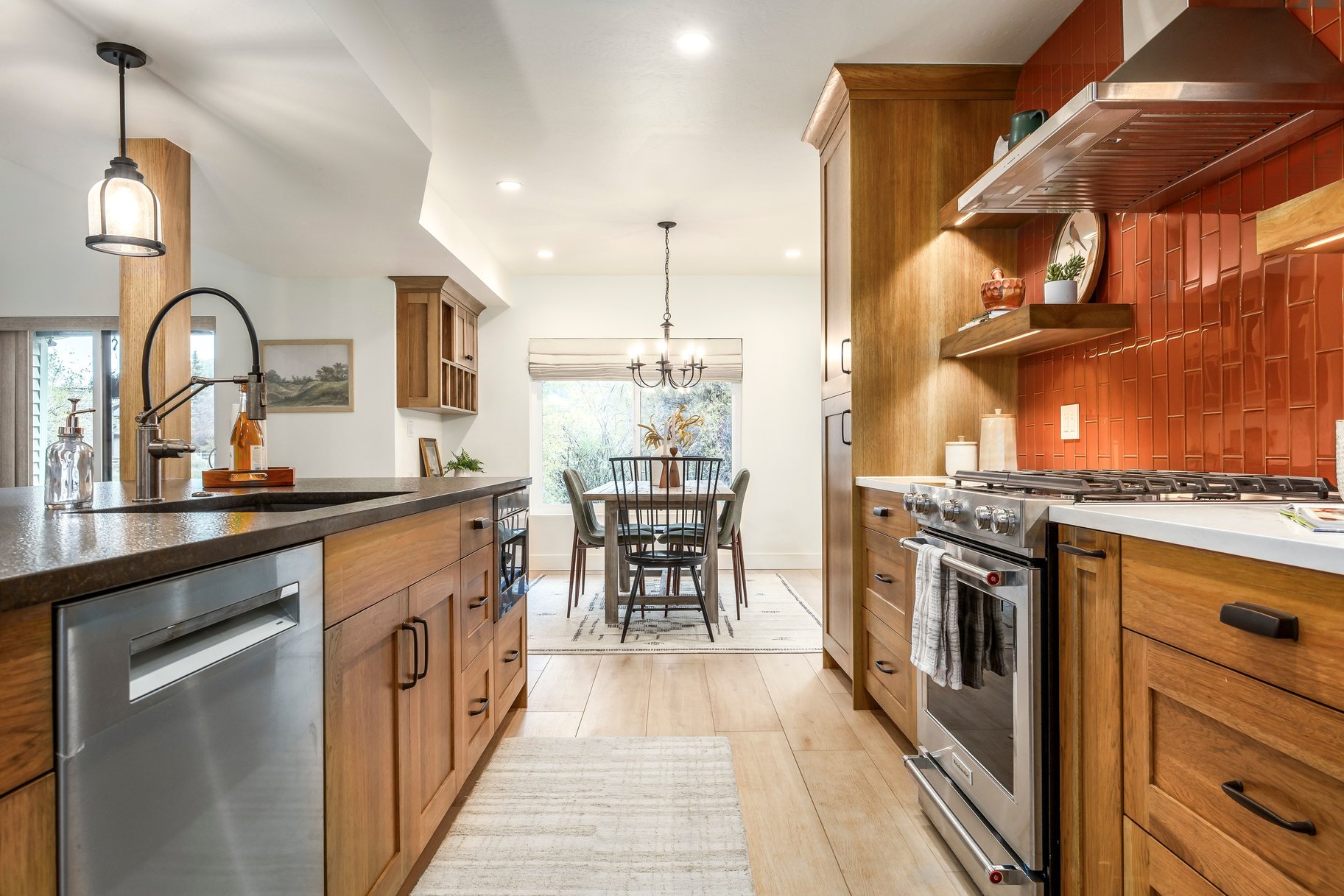  Updated Townhome in Ptarmigan’s Best Location with Ski Run Views - 物件實景