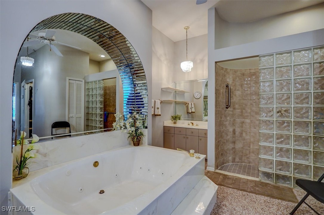 Fort Myers, Florida, 33919, United States, 4 Bedrooms Bedrooms, ,3 BathroomsBathrooms,Residential,For Sale,1981564