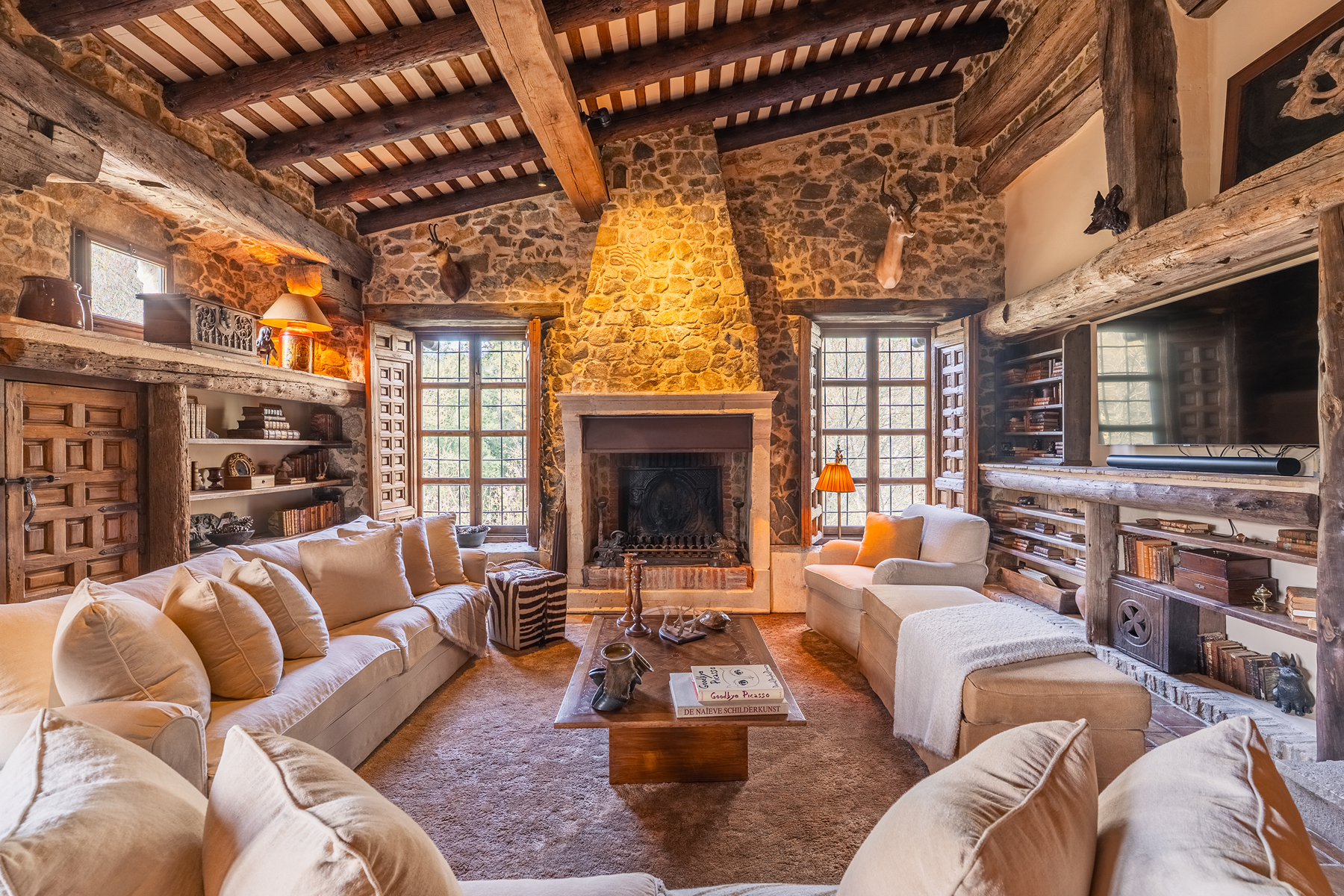  Exclusive estate with large land, near Girona and the Costa Brava - 物件實景