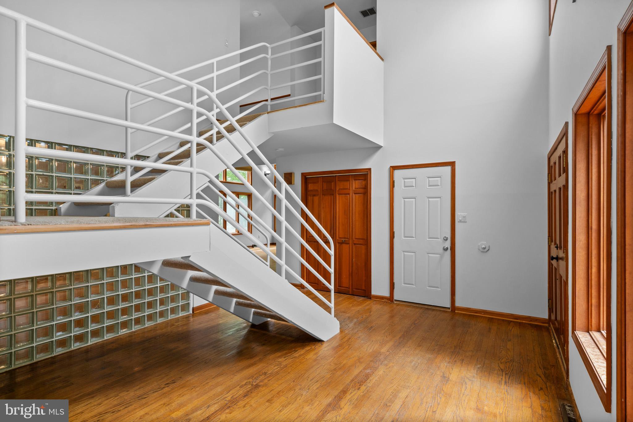 La Plata, Maryland, 20646, United States, 5 Bedrooms Bedrooms, ,4 BathroomsBathrooms,Residential,For Sale,1928558