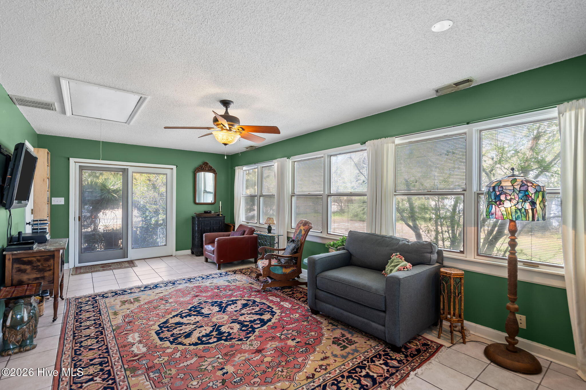 Carolina Beach, North Carolina, 28428, United States, 3 Bedrooms Bedrooms, ,2 BathroomsBathrooms,Residential,For Sale,2026131