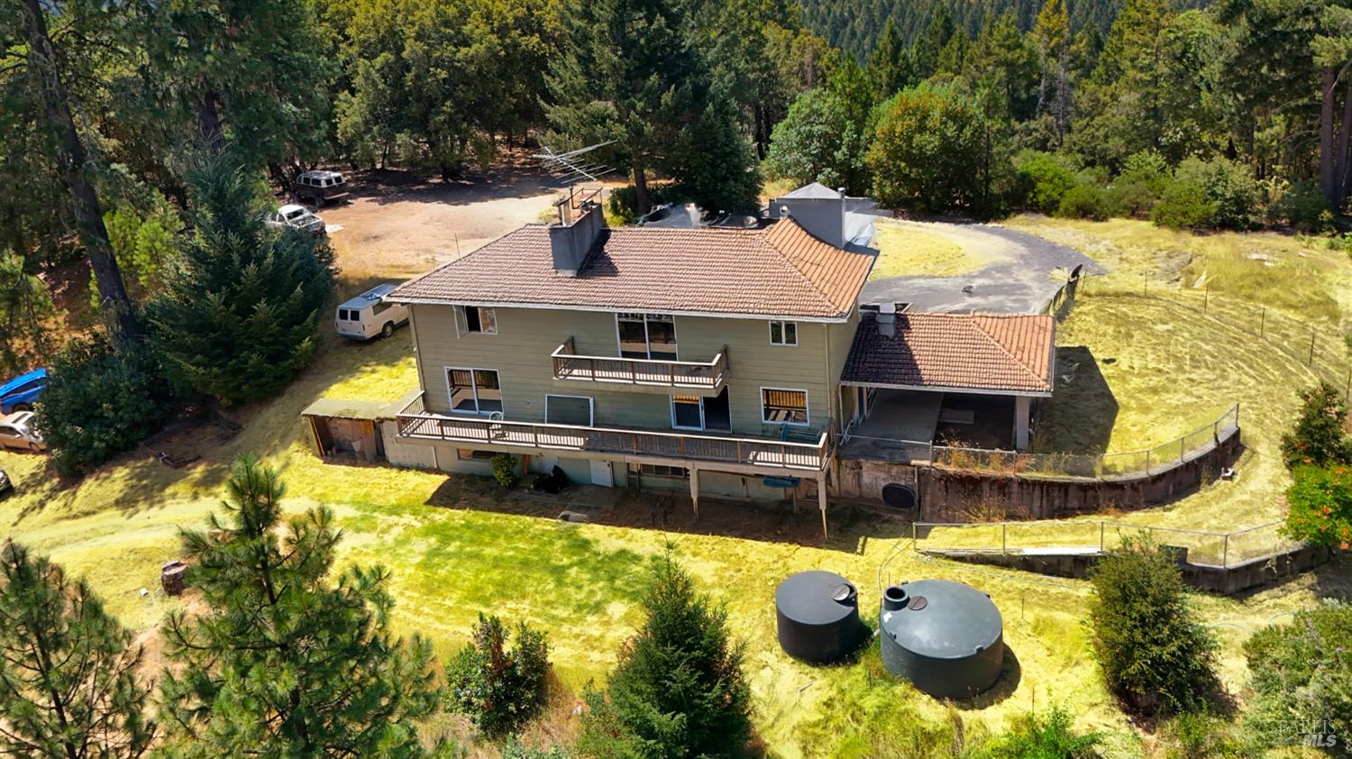 Willits, California, 95490, United States, 8 Bedrooms Bedrooms, ,4 BathroomsBathrooms,Residential,For Sale,1900763