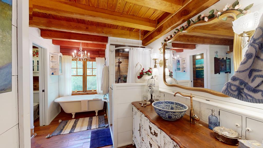 2151 Old Northcutt Road, Ellijay, Georgia, 30536, United States, 4 Bedrooms Bedrooms, ,2 BathroomsBathrooms,Residential,For Sale,2151 Old Northcutt Road,1538841