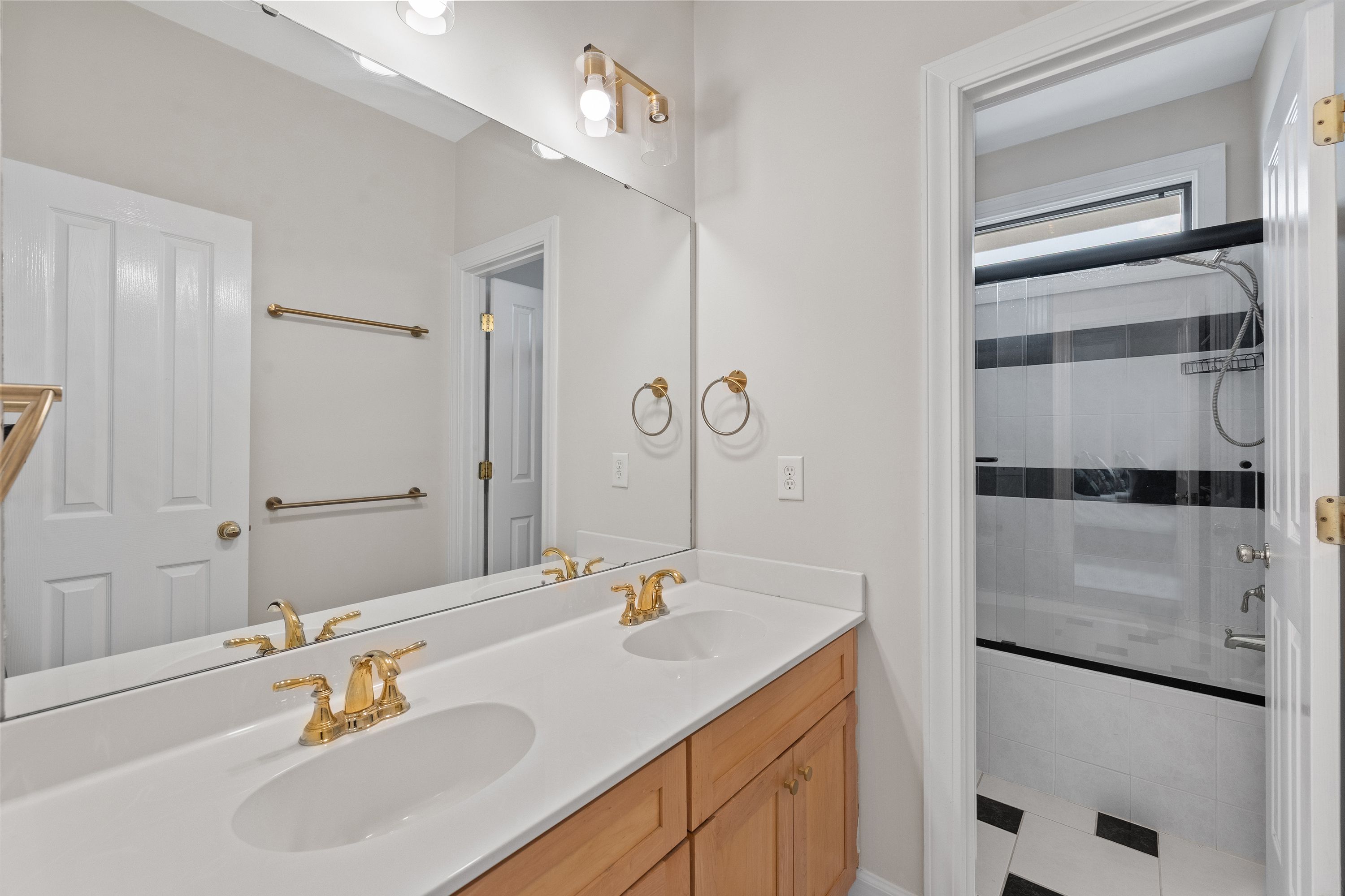  408 Burnbank Drive, Cary, NC 27519 - 物件實景