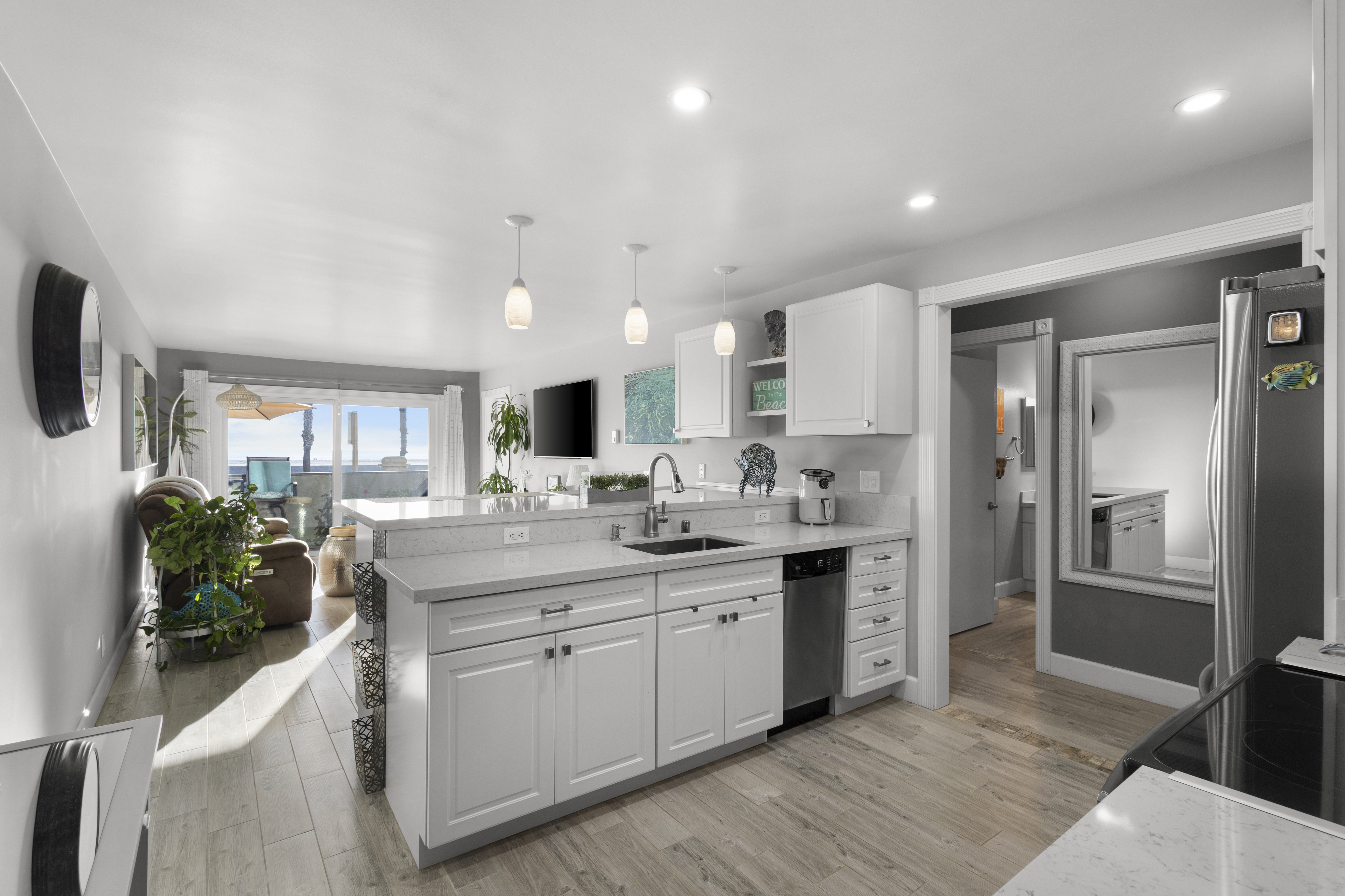  275 East Surfside Drive, Port Hueneme, CA 93041 - 物件實景