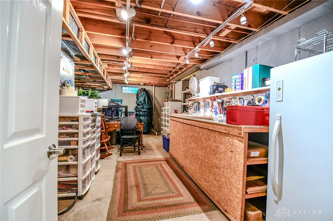 Washington Twp, Ohio, 45458, United States, 4 Bedrooms Bedrooms, ,4 BathroomsBathrooms,Residential,For Sale,1987558